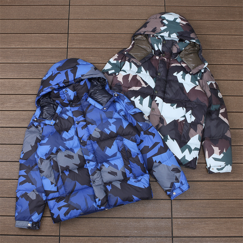MONCLER DOWN JACKET