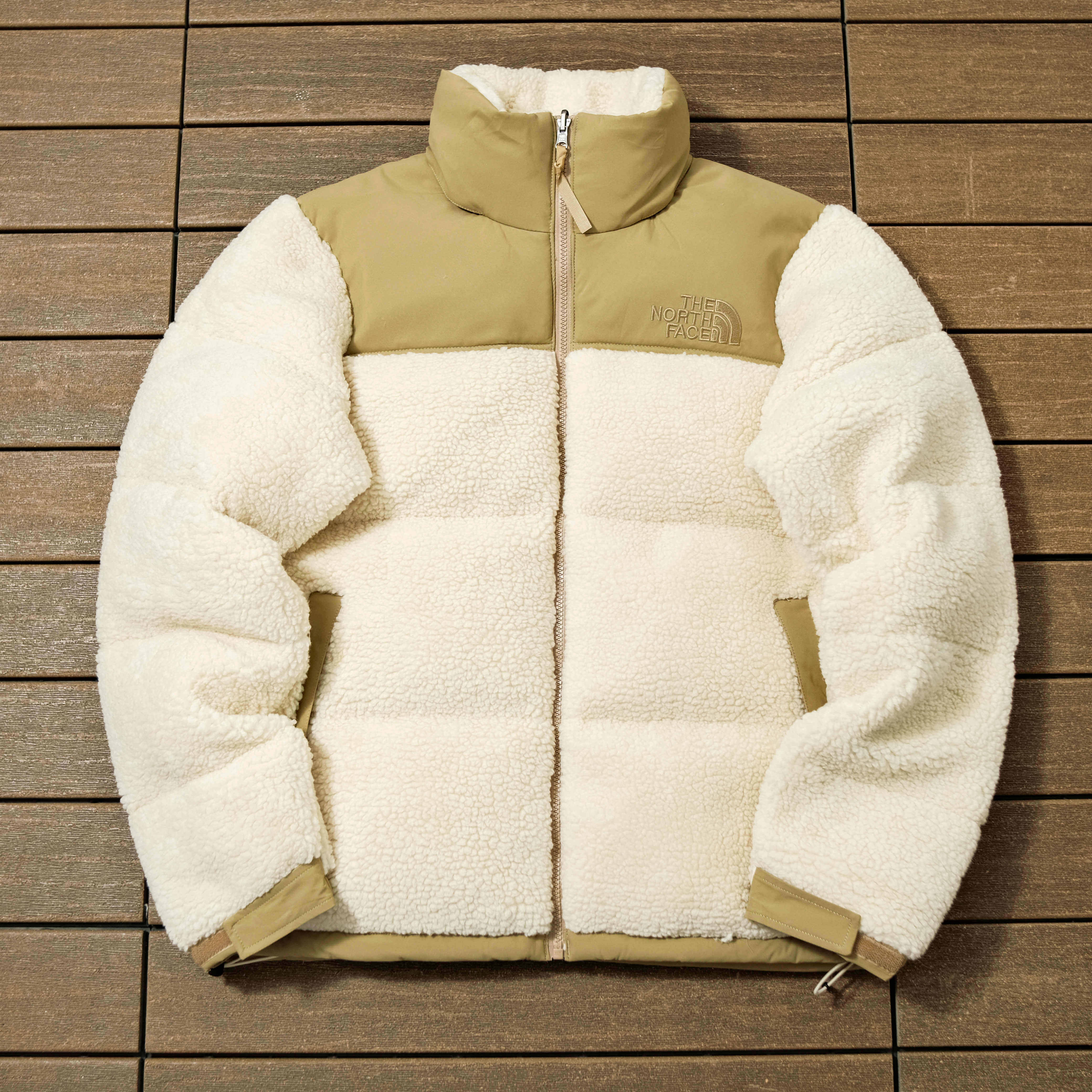 THE NORTH FACE DOWN JACKET