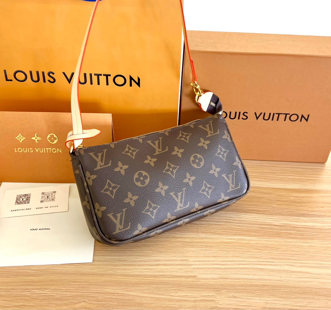LV BAG