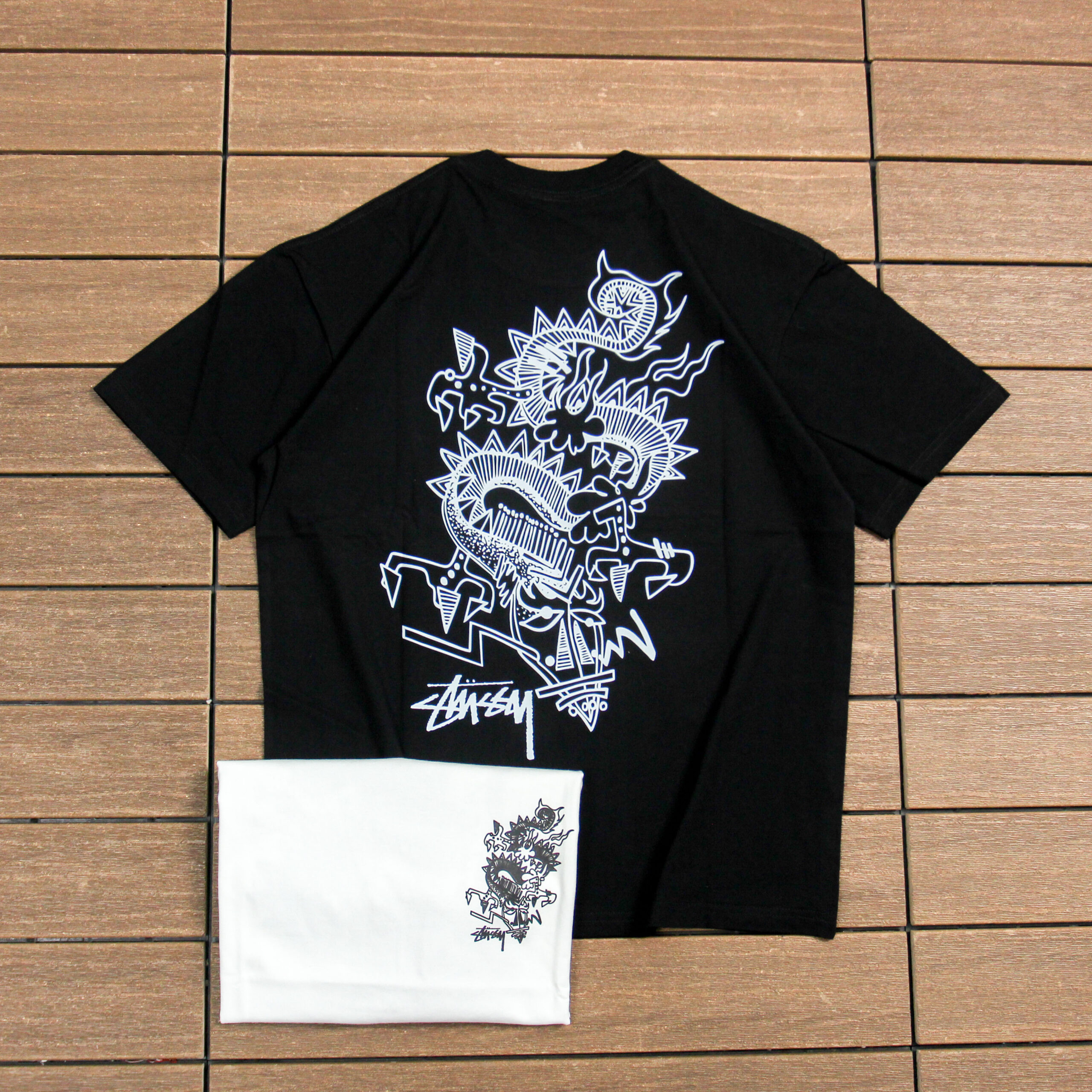 STUSSY T-SHIRT