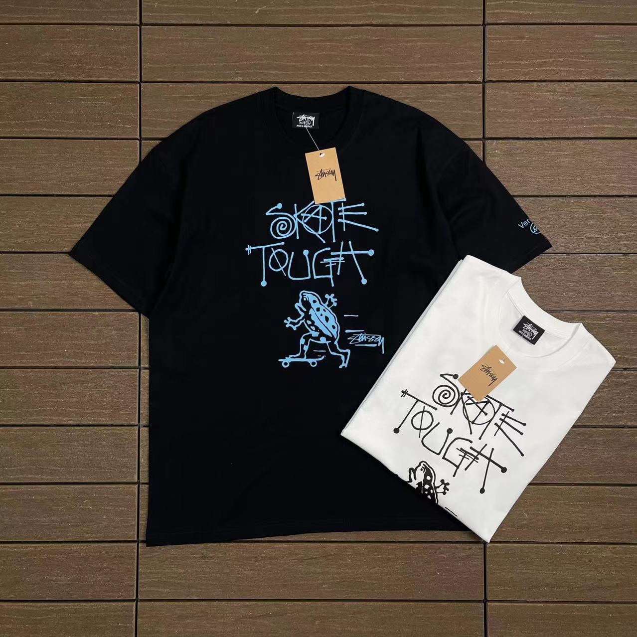 stussy T-SHIRT