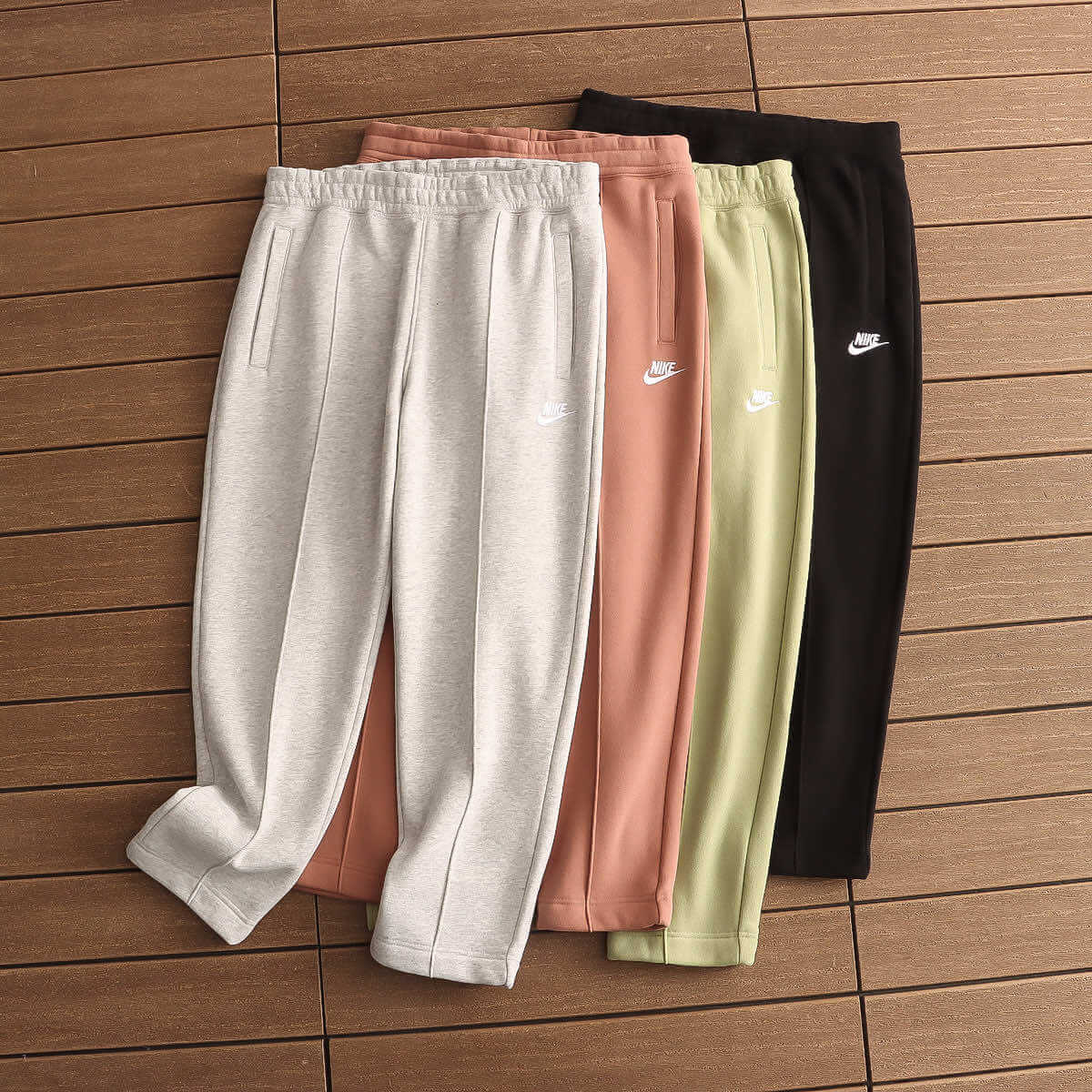 NIKE PANTS