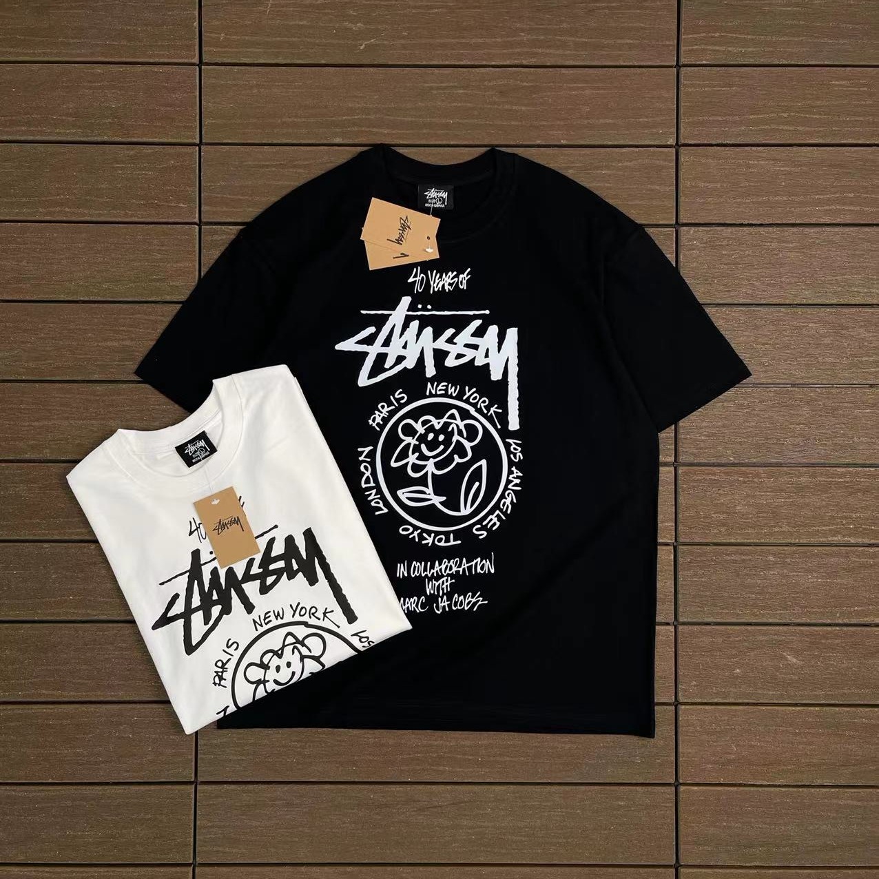 STUSSY T-SHIRT