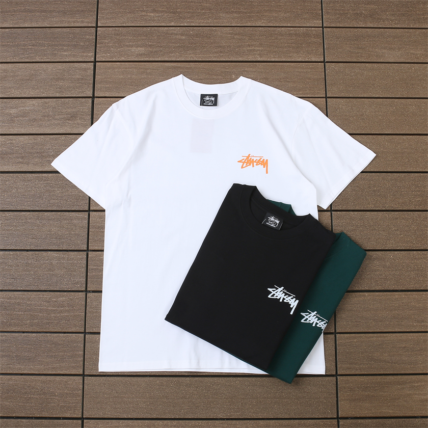 STUSSY T-shirt