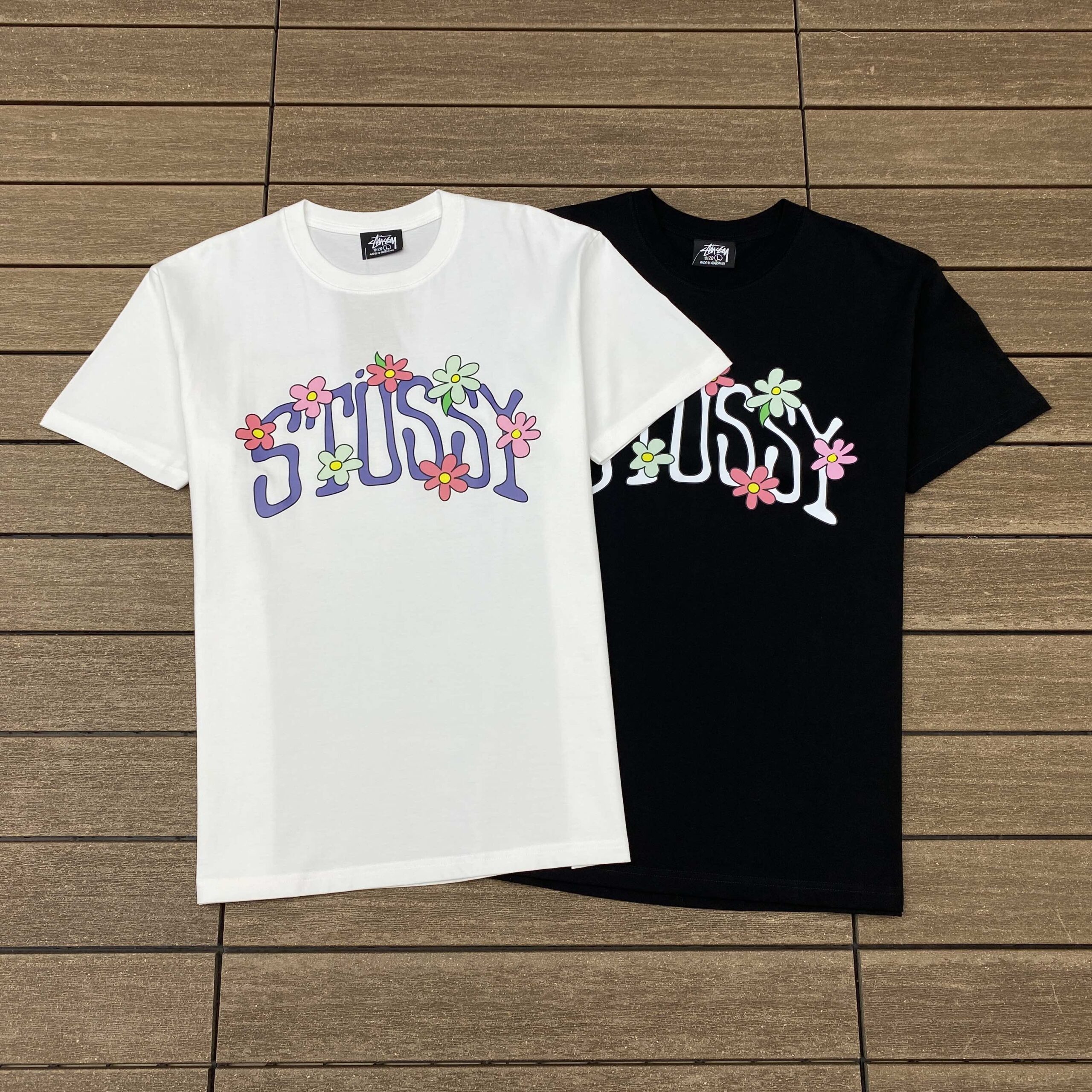 STUSSY T-SHIRT