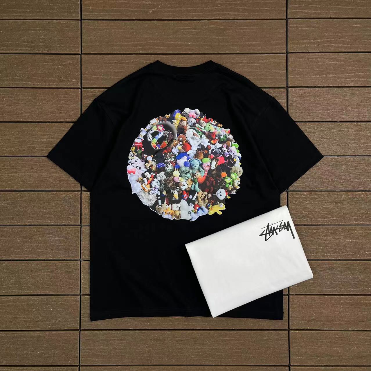 STUSSY T-SHIRT