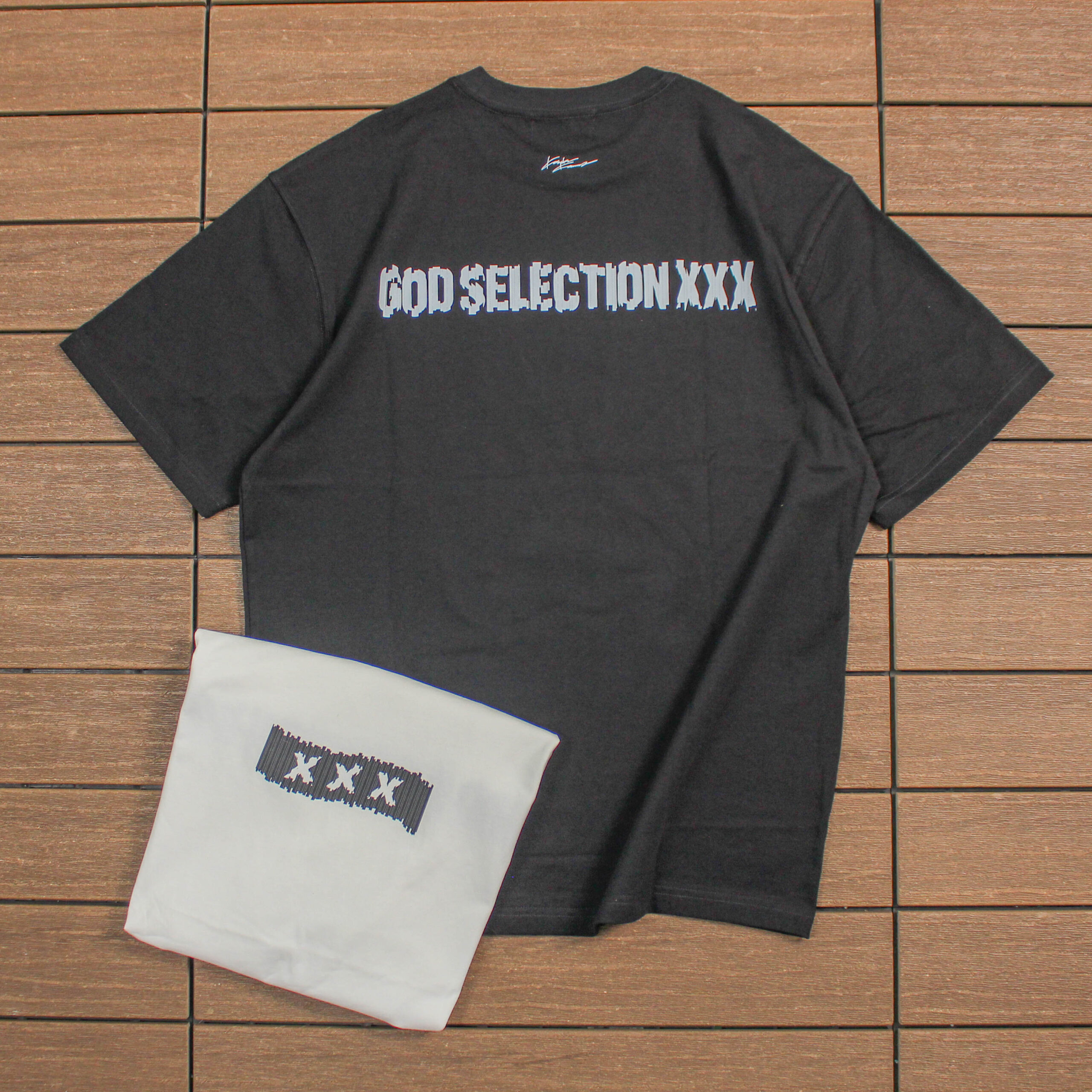 GOD SELECTION XXX T-SHIRT