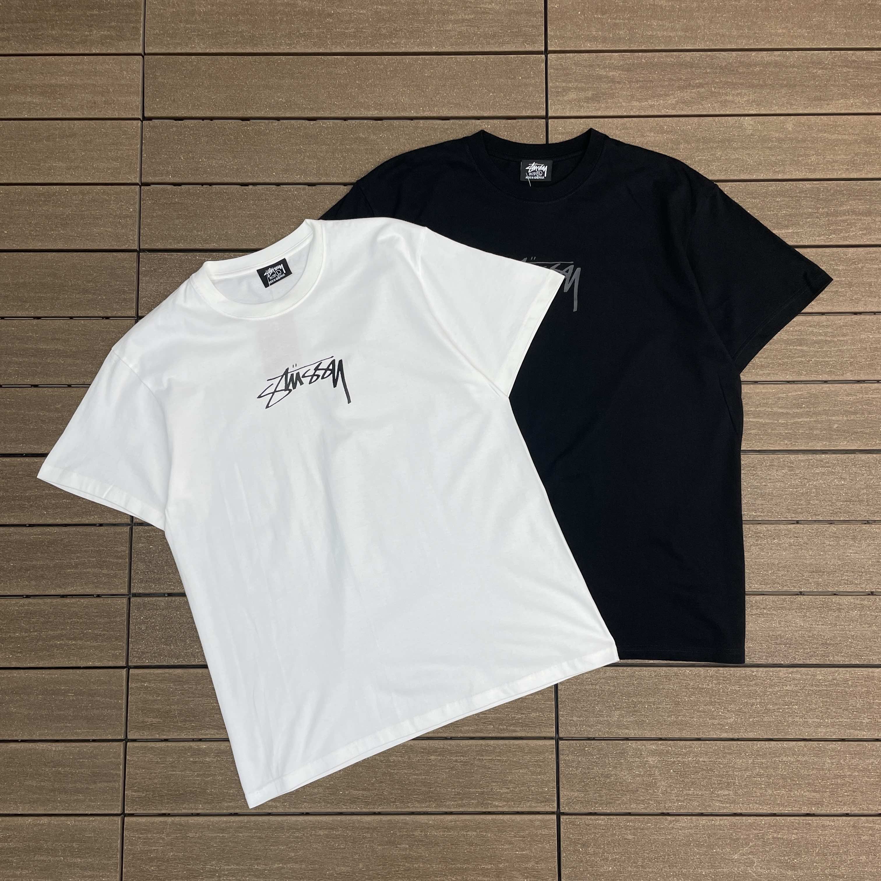 STUSSY T-SHIRT