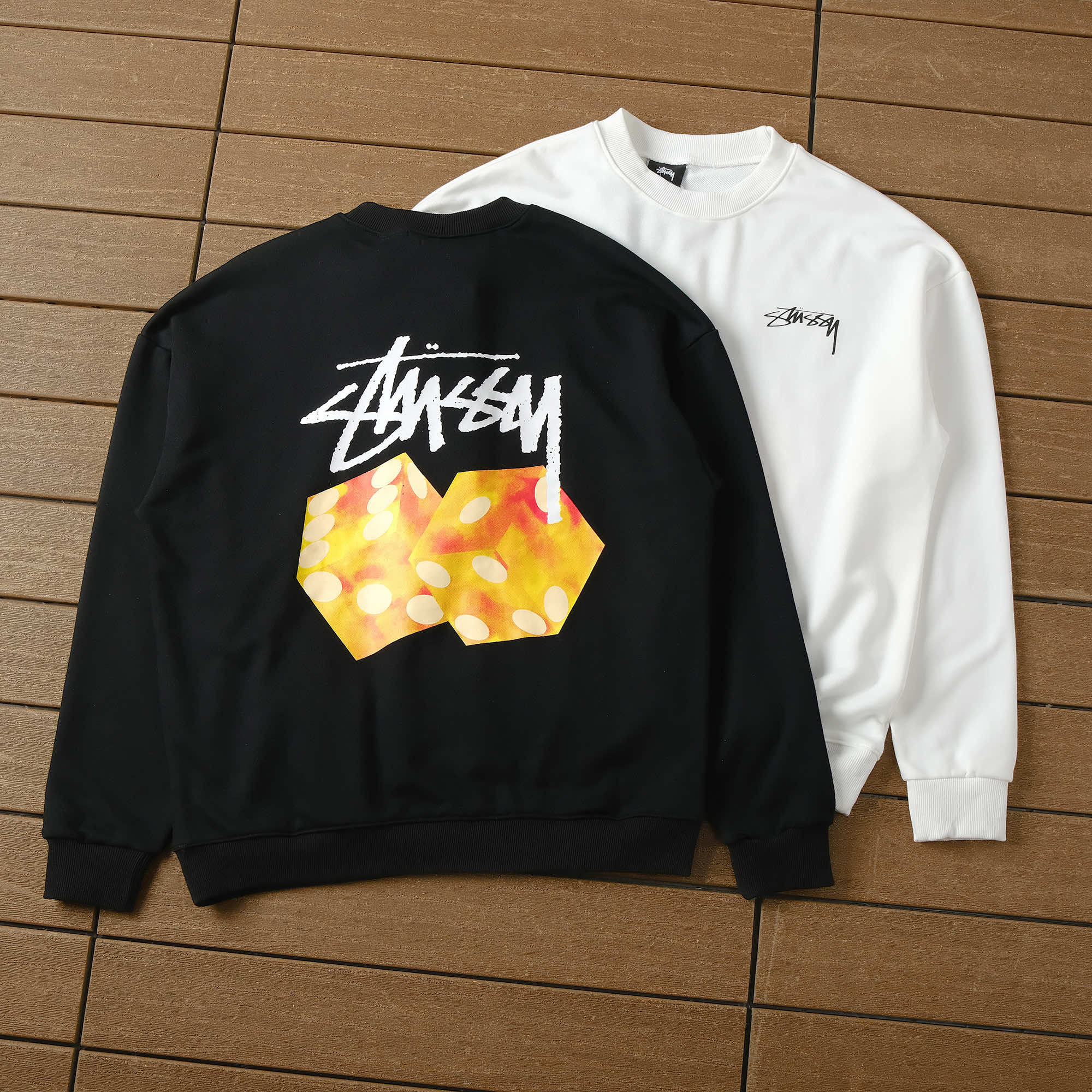 STUSSY SWEATER