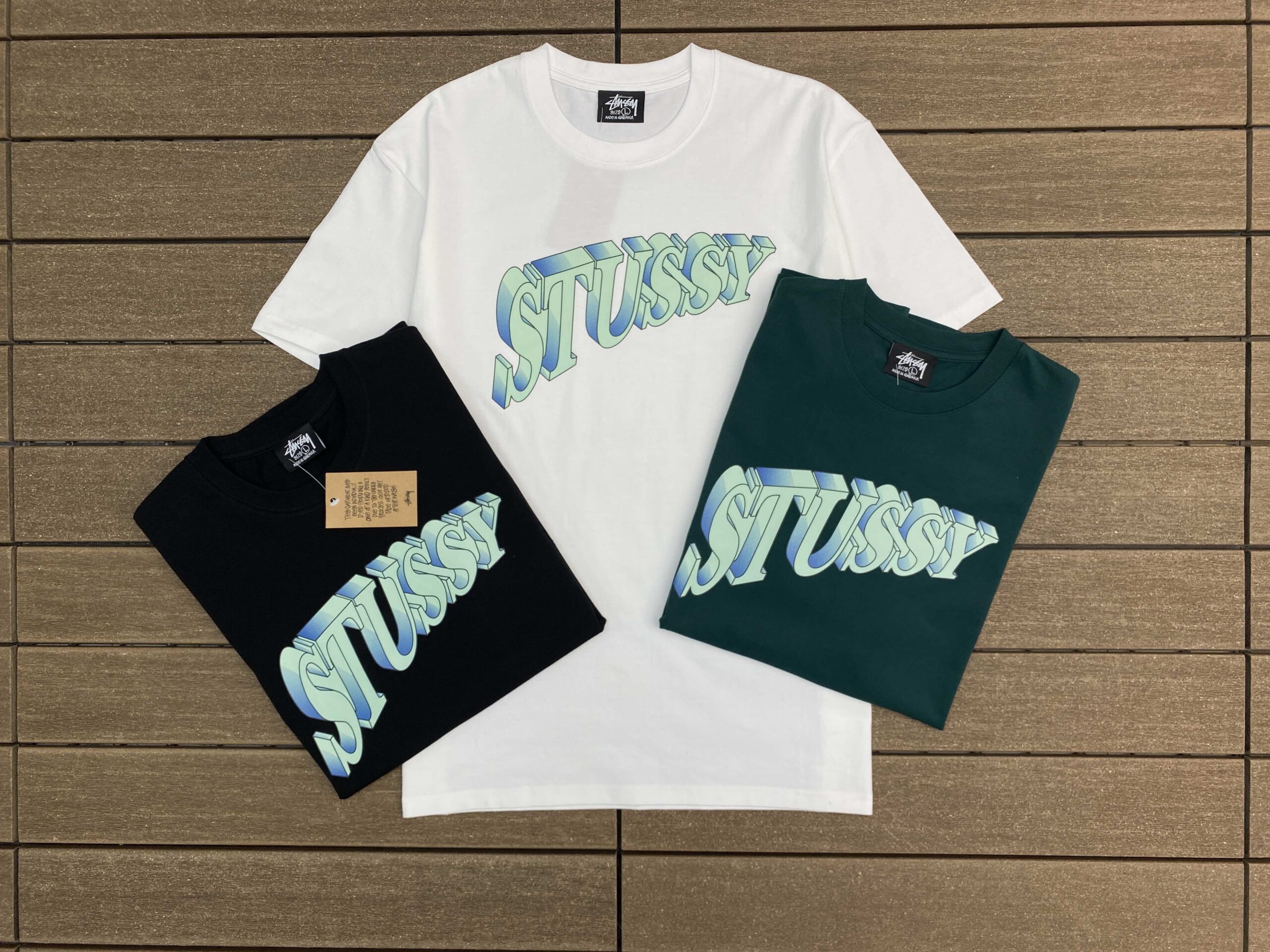 STUSSY T-SHIRT
