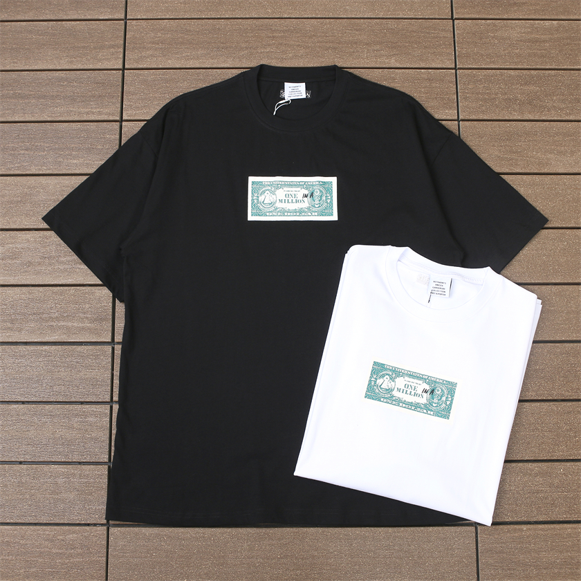 VETEMENTS T-SHIRT