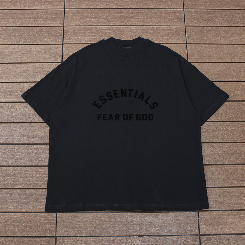 FEAR OF GOD T-SHIRT