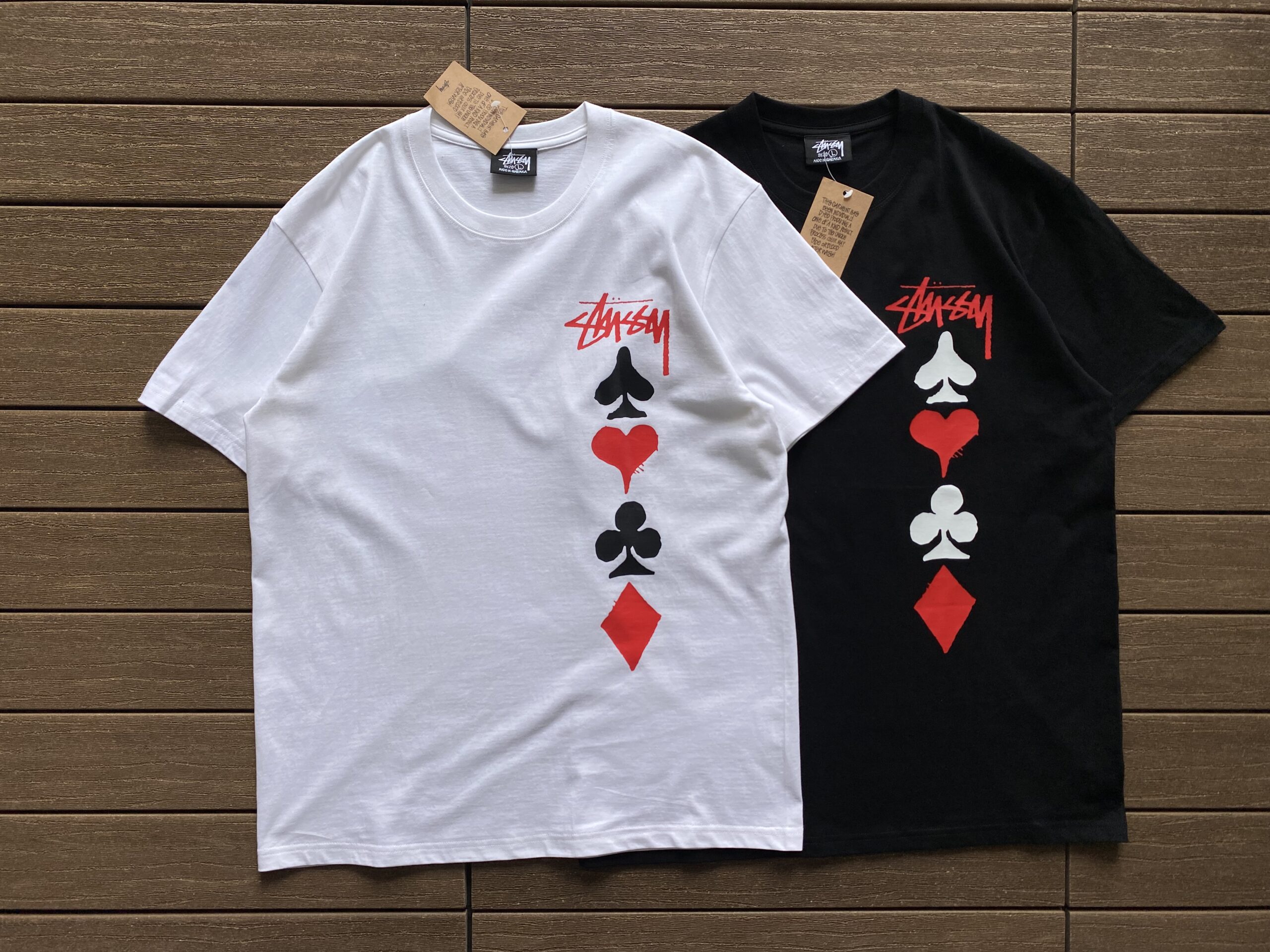 STUSSY T-SHIRT