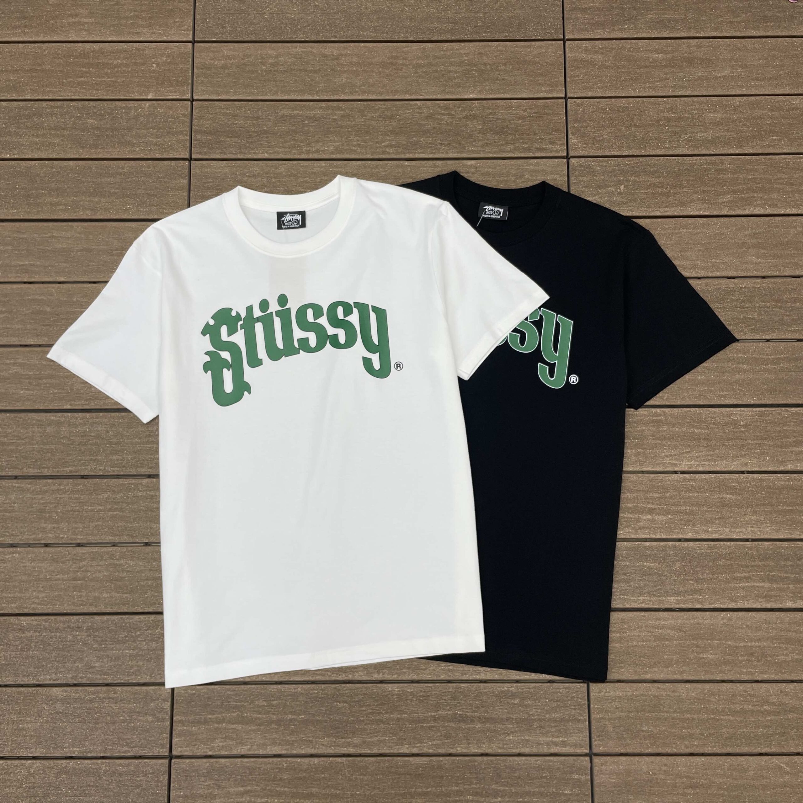 STUSSY T-SHIRT