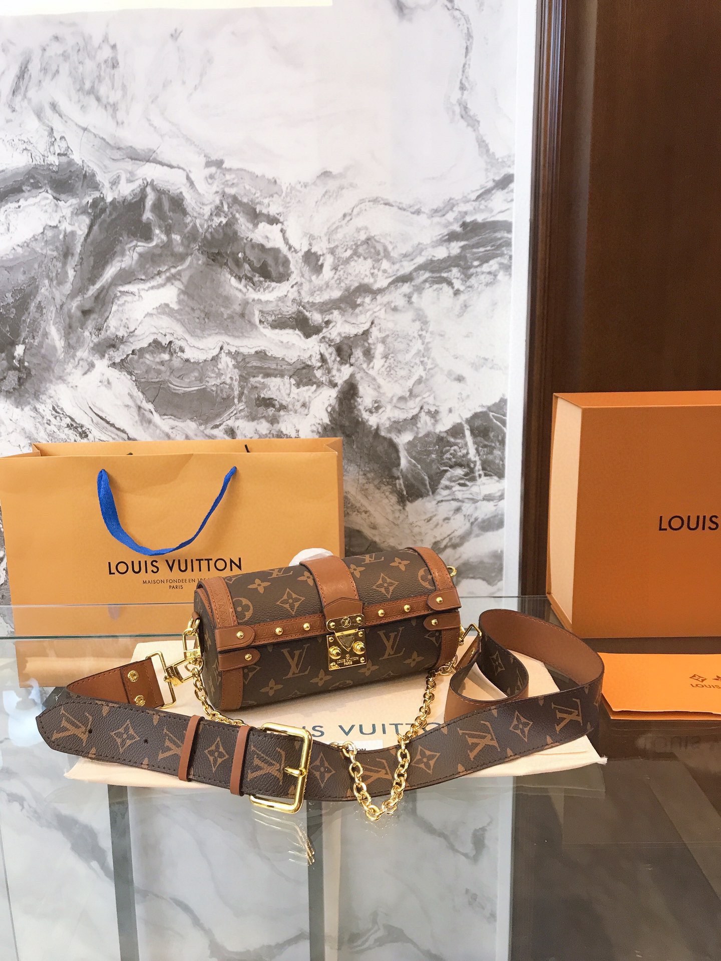 LV BAG