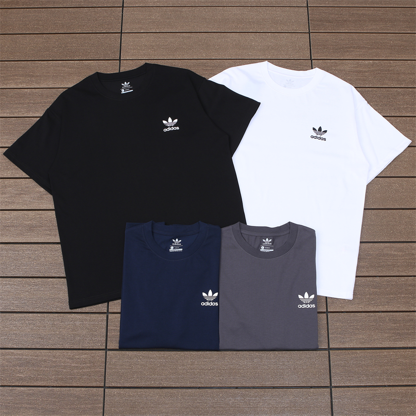 ADIDAS T-SHIRT