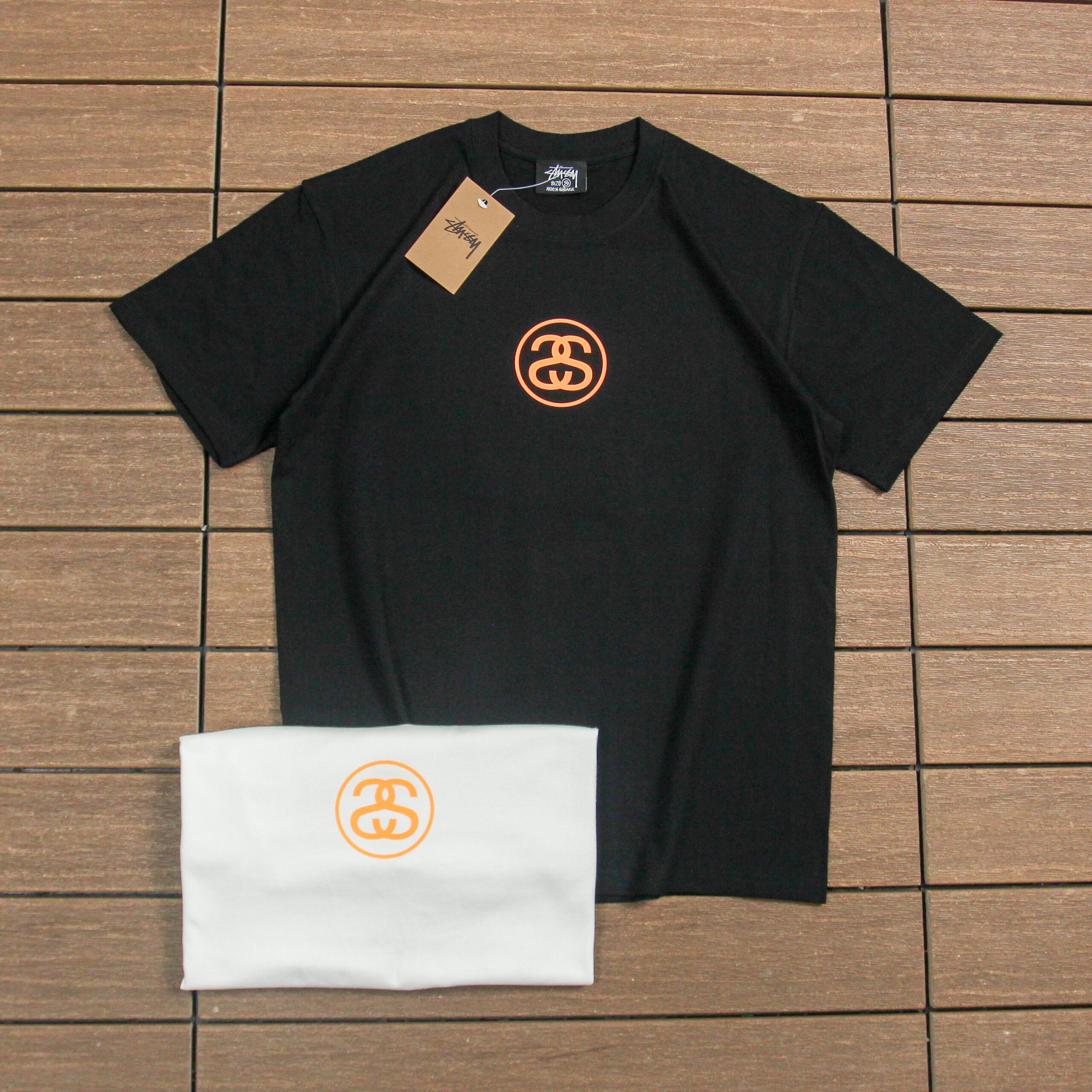 STUSSY T-SHIRT