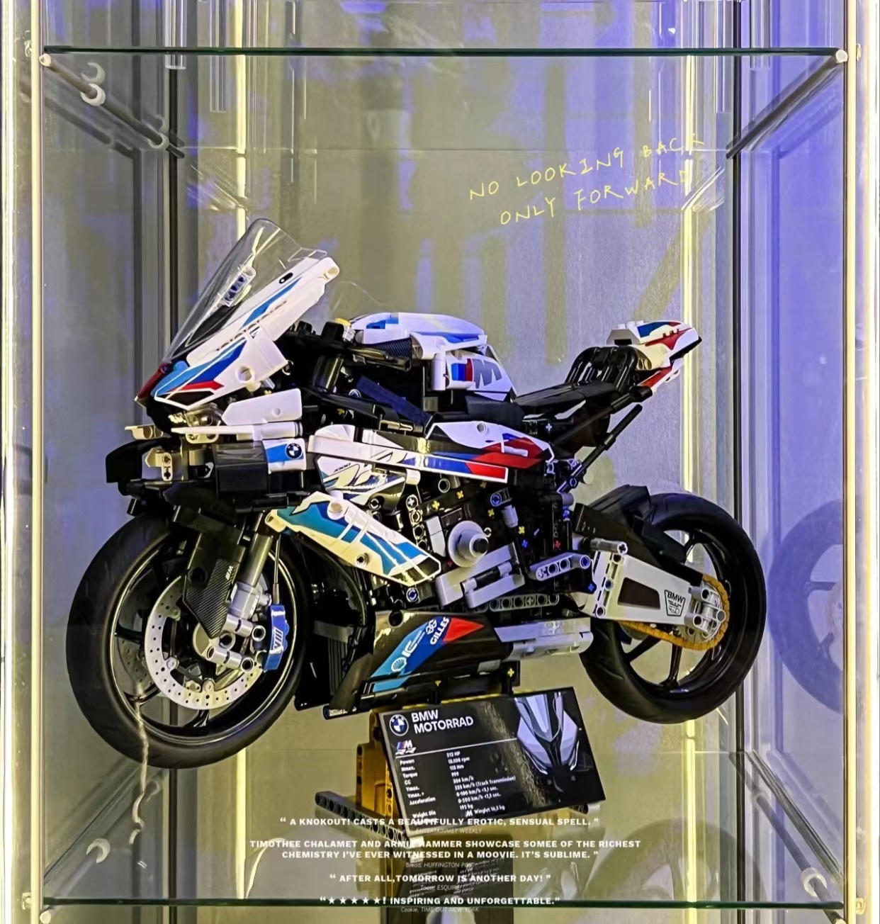 LEGO BMW M1000R TOYS