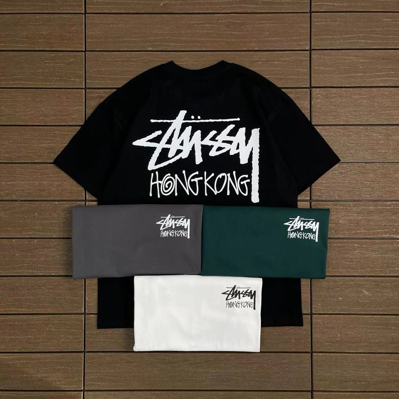 STUSSY T-SHIRT