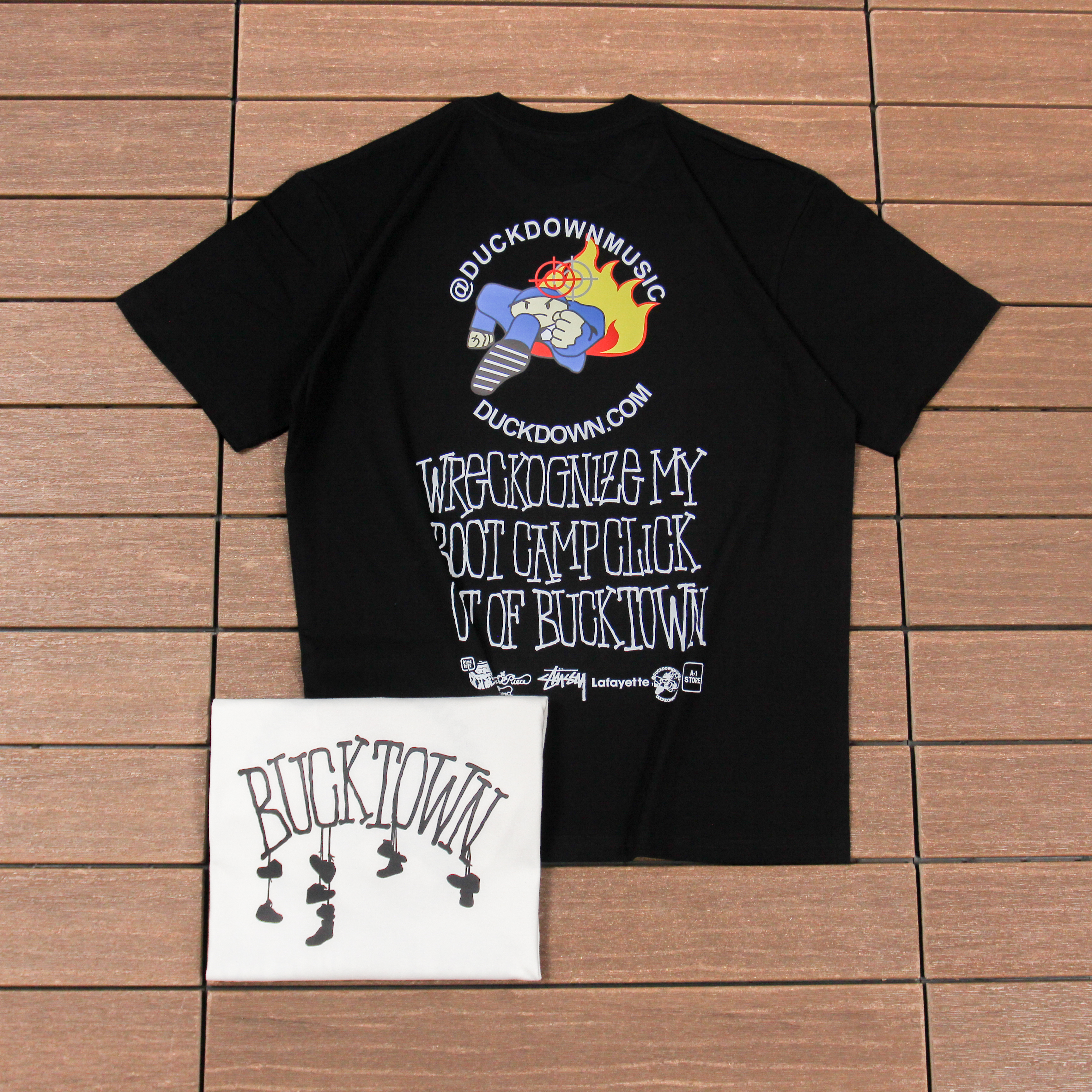 STUSSY T-SHIRT