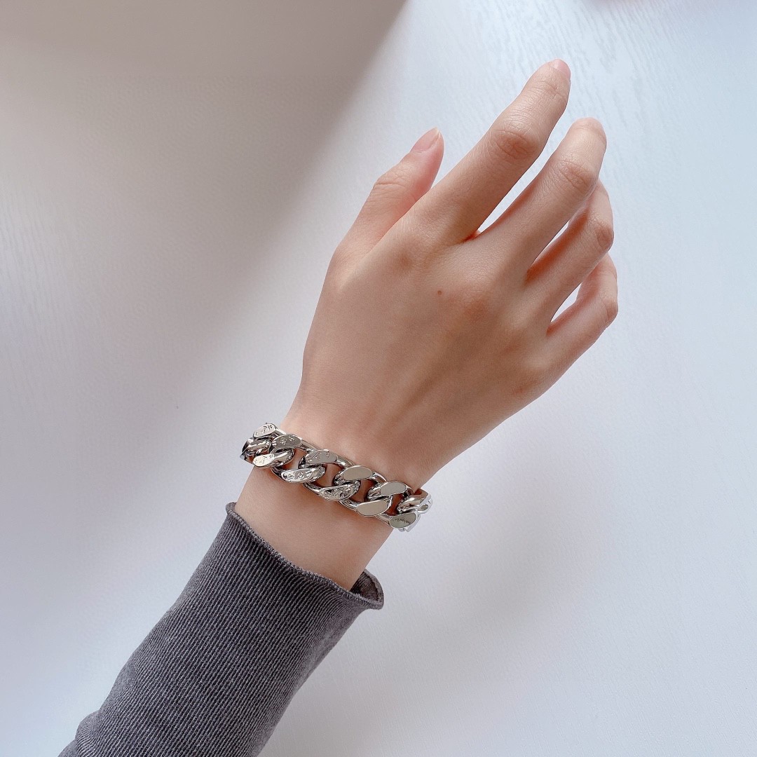 LV JEWELRY