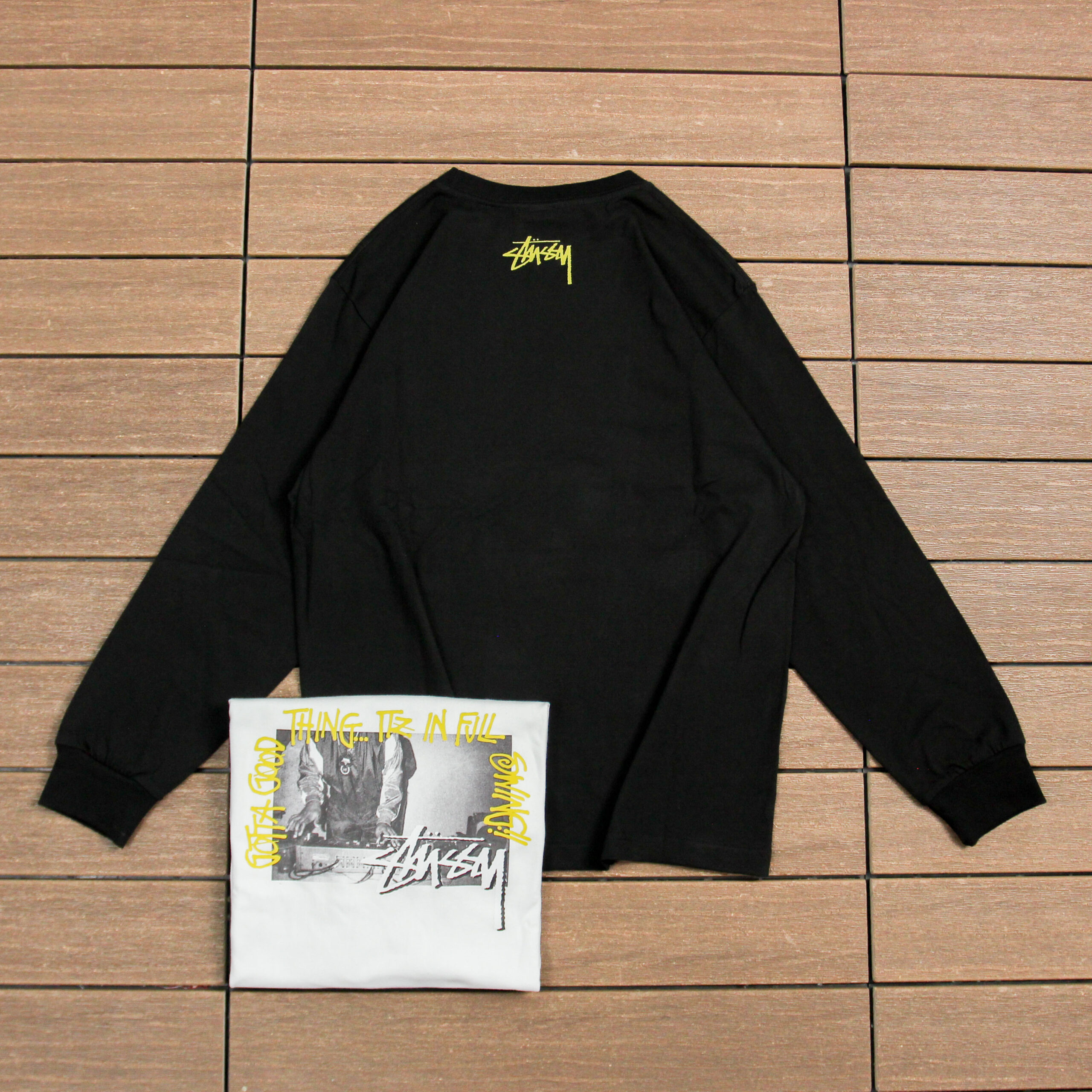 STUSSY T-SHIRT