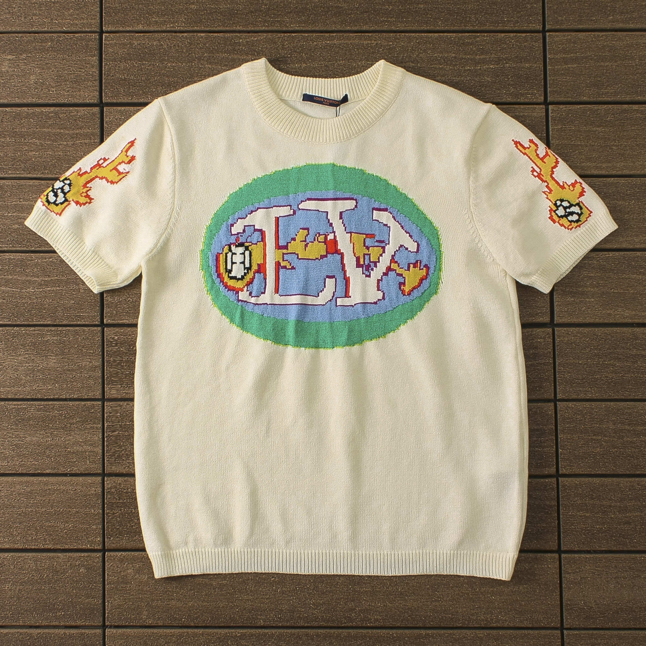 L?? T-shirt
