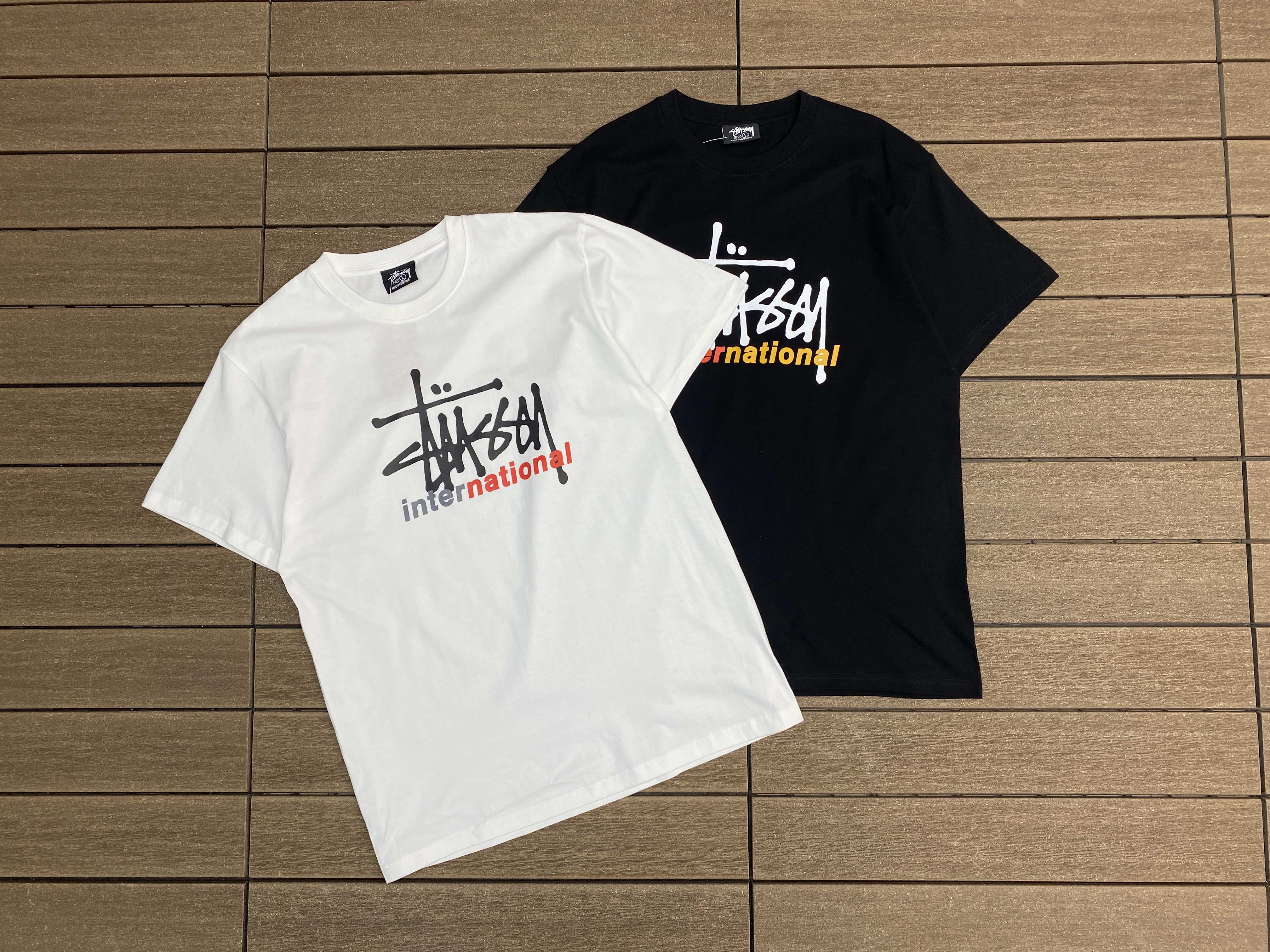 STUSSY T-SHIRT