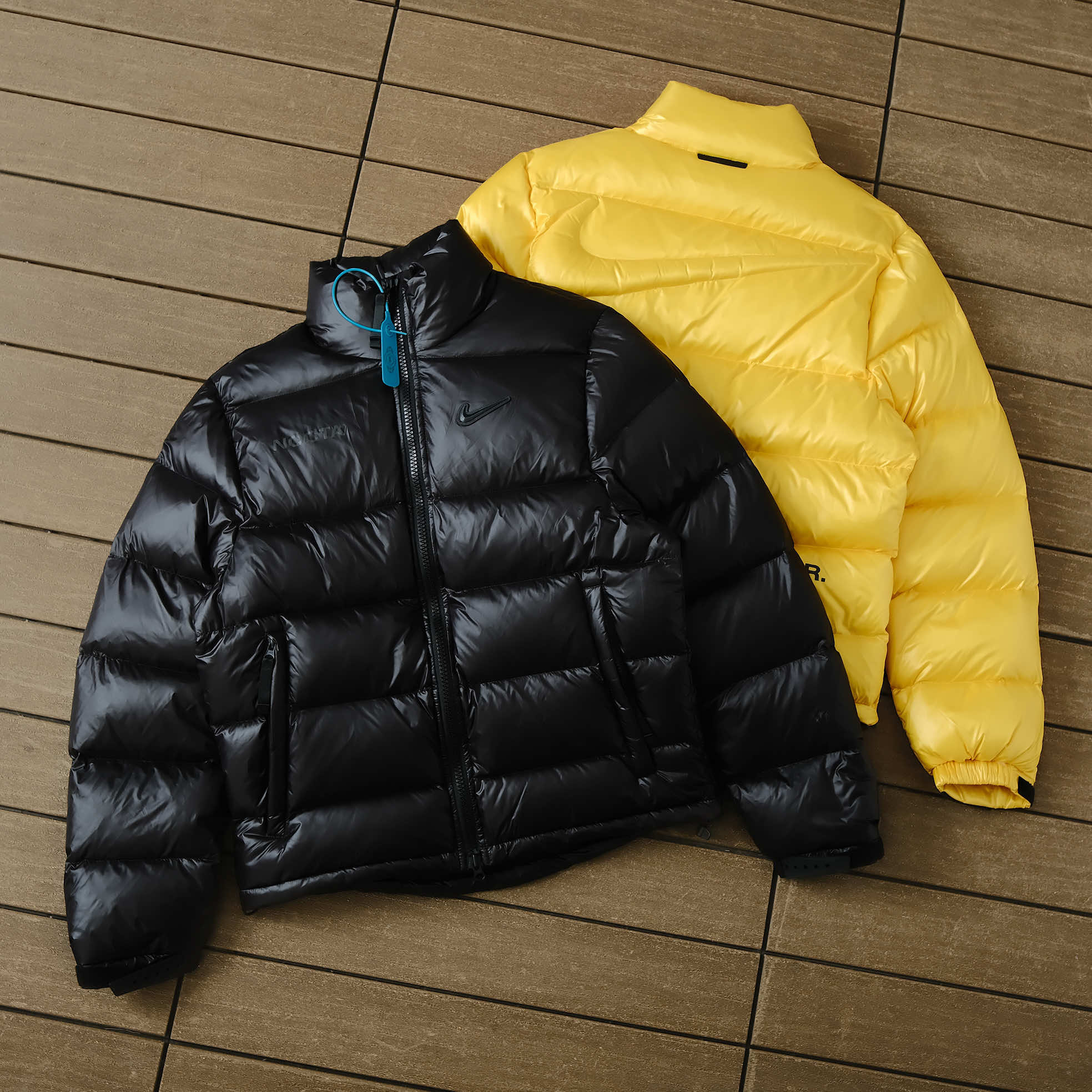 NIKE DOWN JACKET