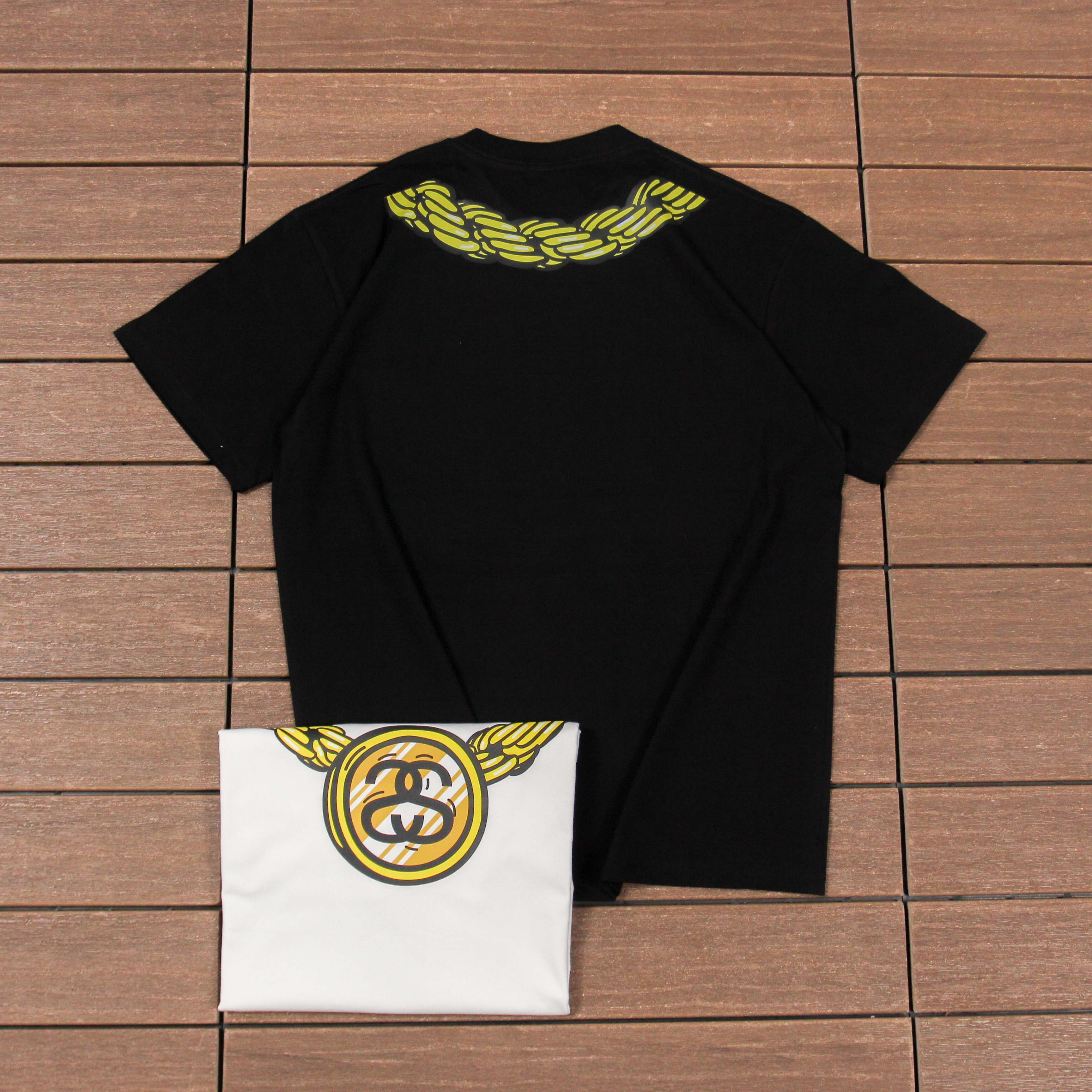 STUSSY T-SHIRT