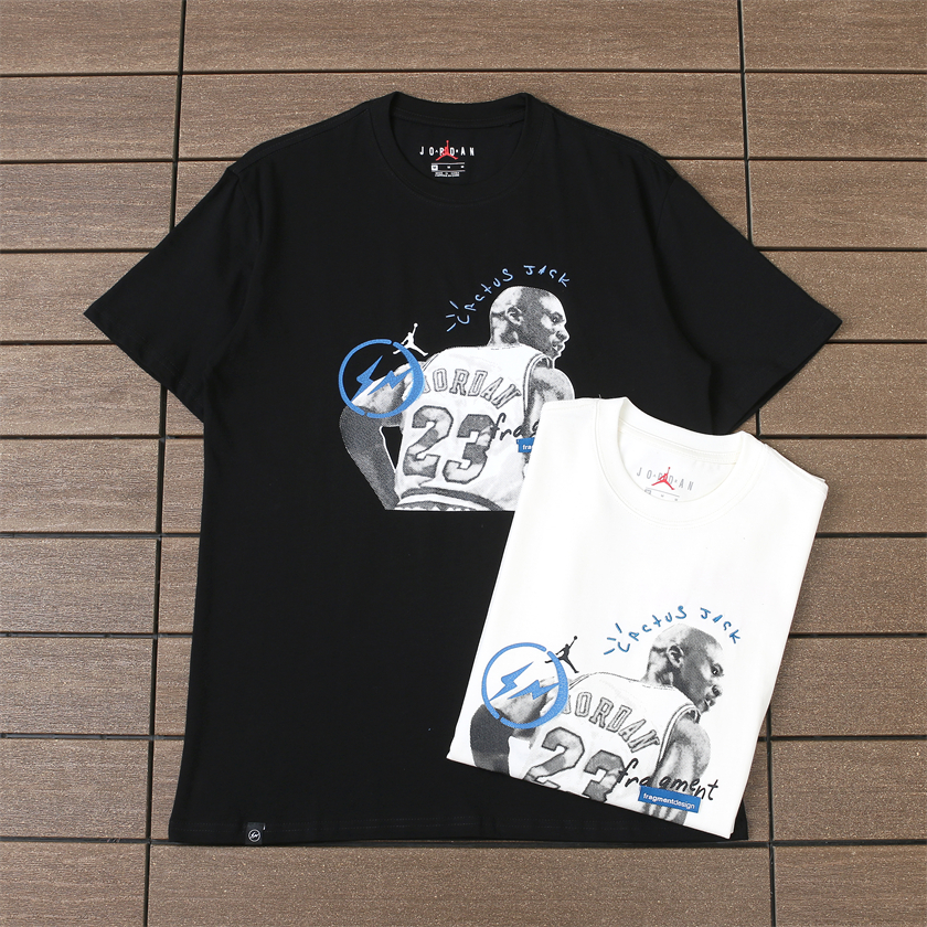 TRAVIS SCOTT T-SHIRT