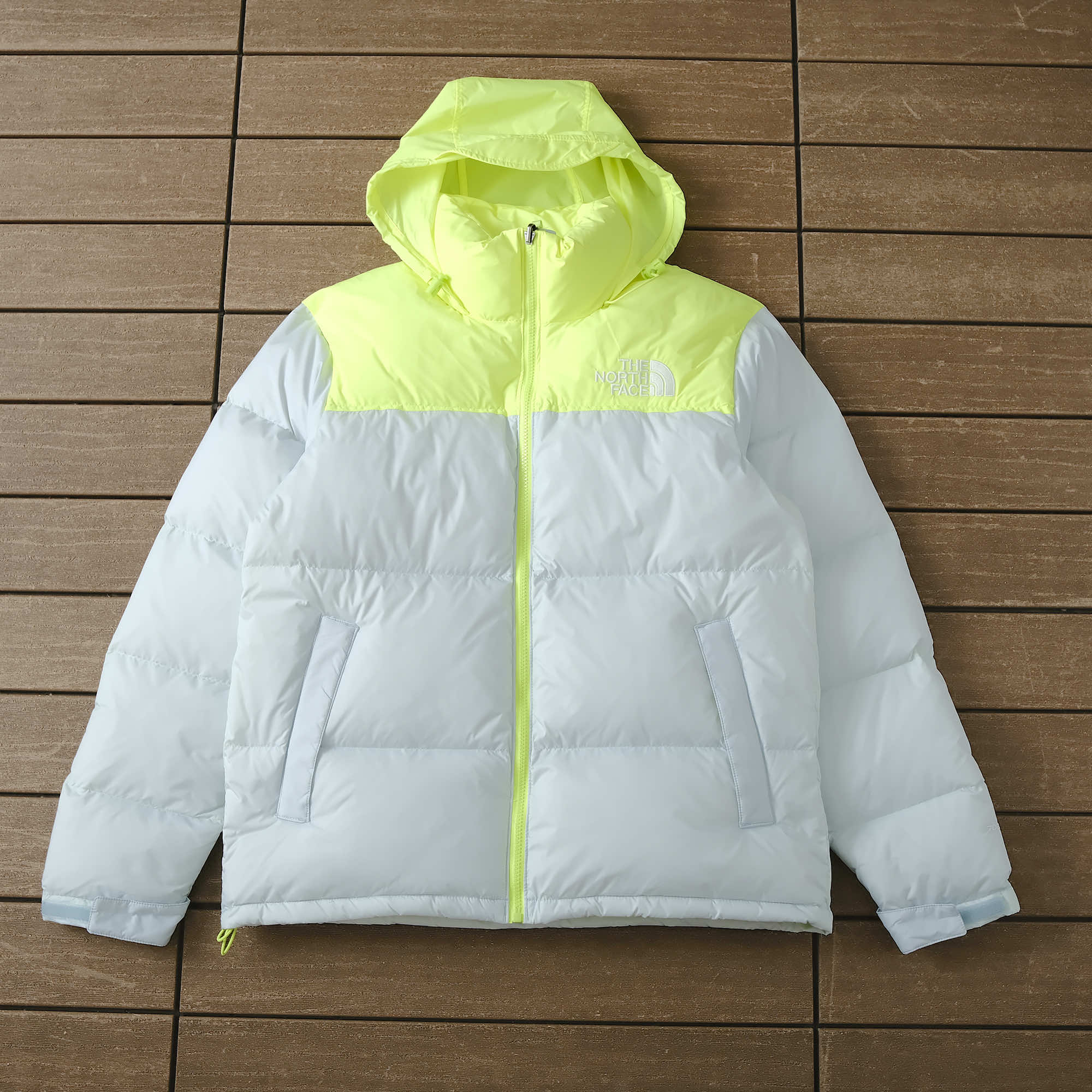THE NORTH FACE DOWN JACKET
