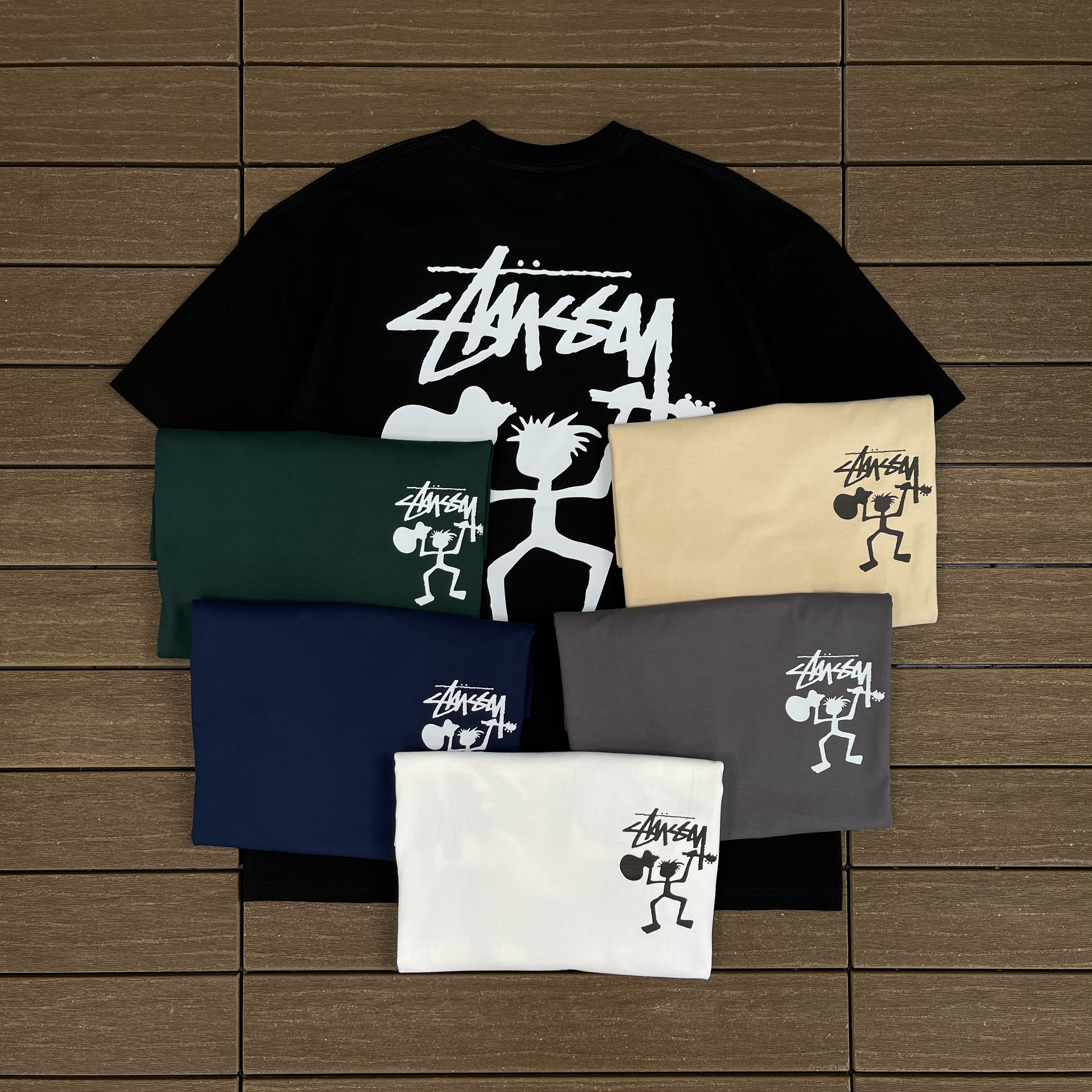 STUSSY T-SHIRT