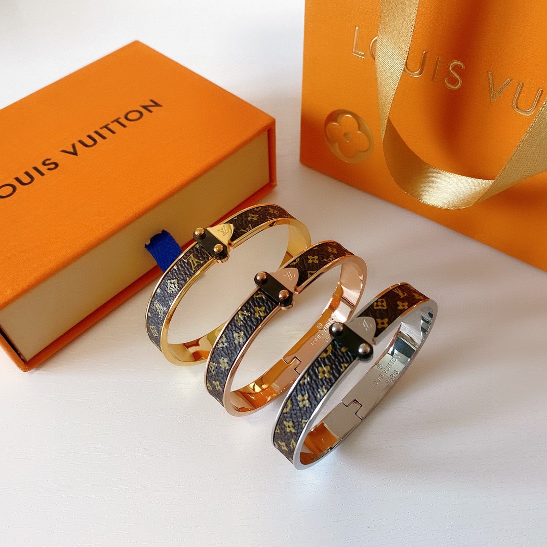 LV JEWELRY