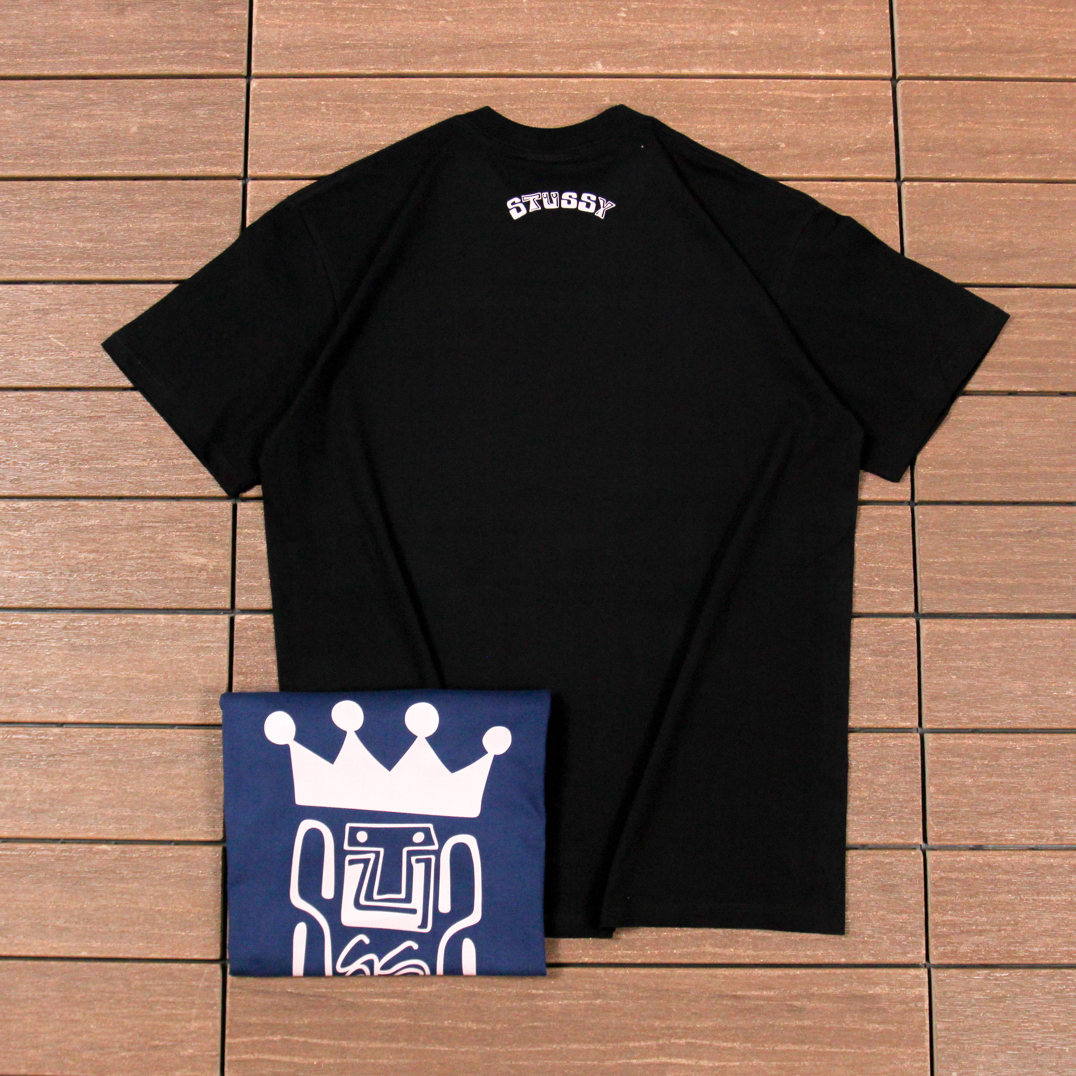 STUSSY T-SHIRT
