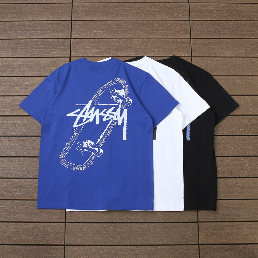 STUSSY T-shirt