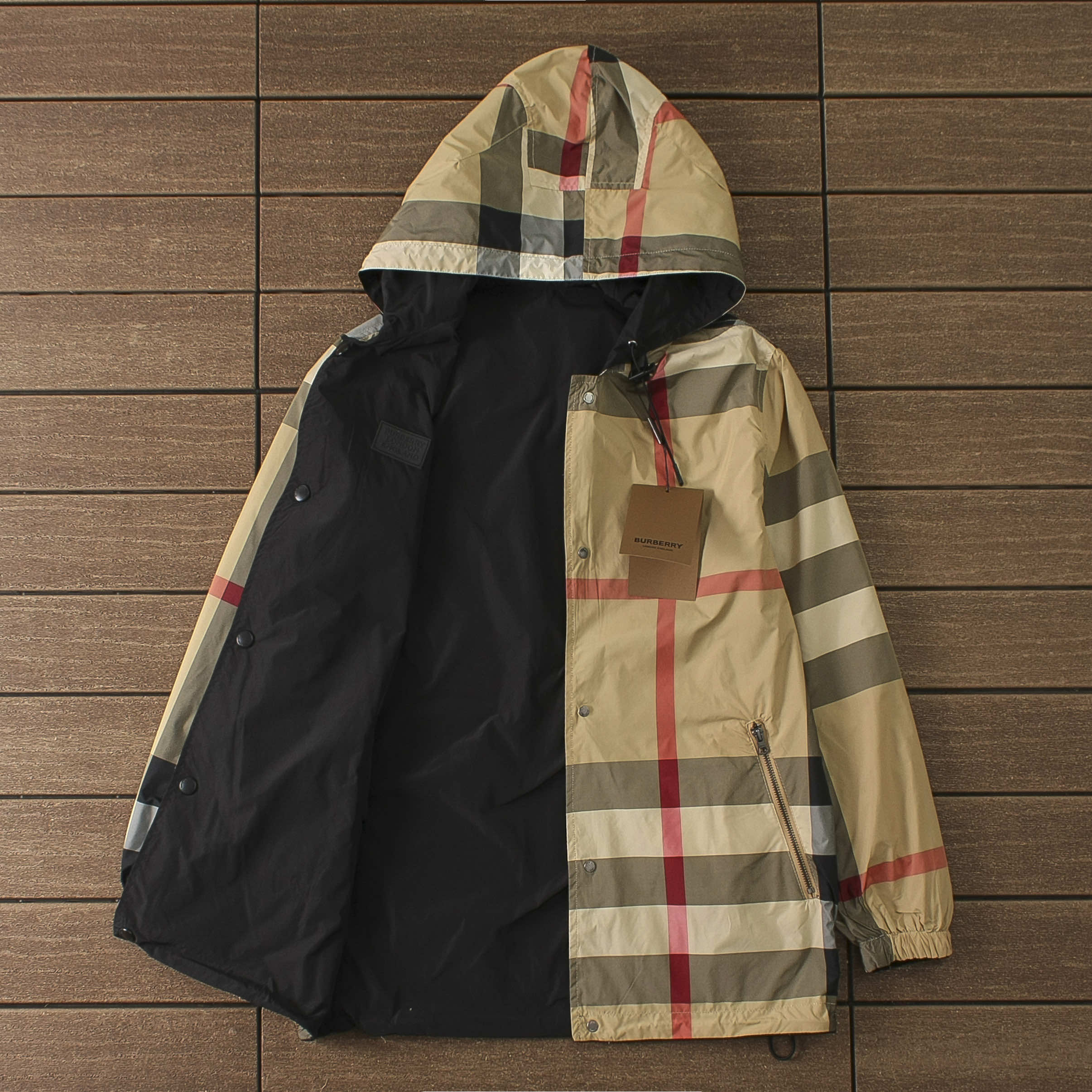 BURBERRY JACKET