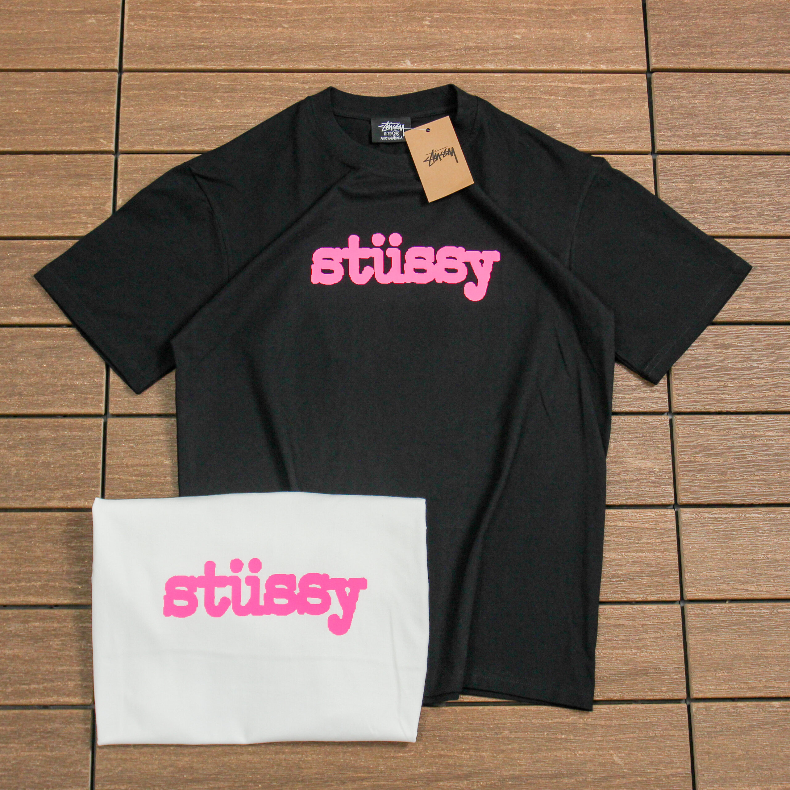 STUSSY T-SHIRT