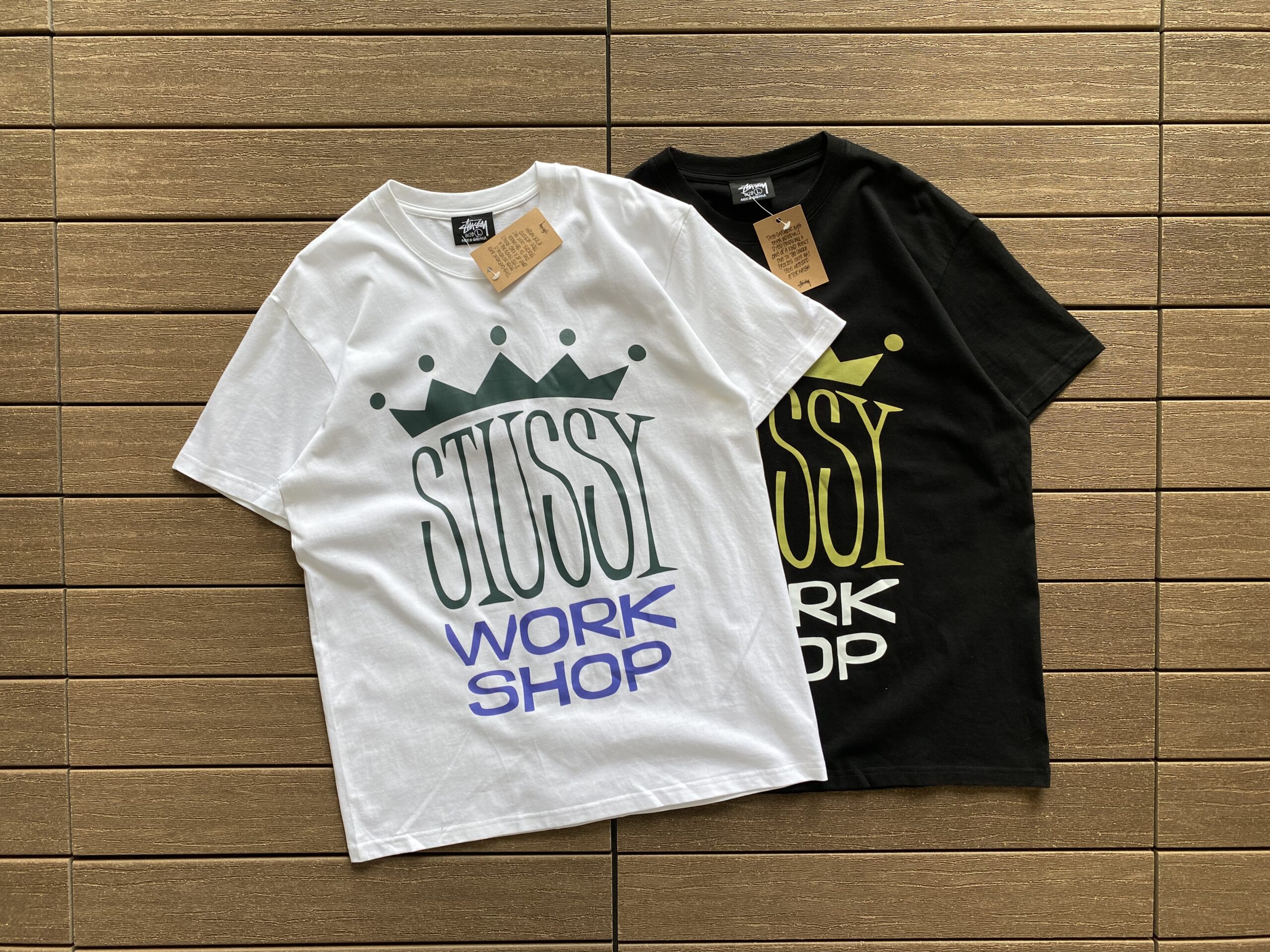 STUSSY T-SHIRT