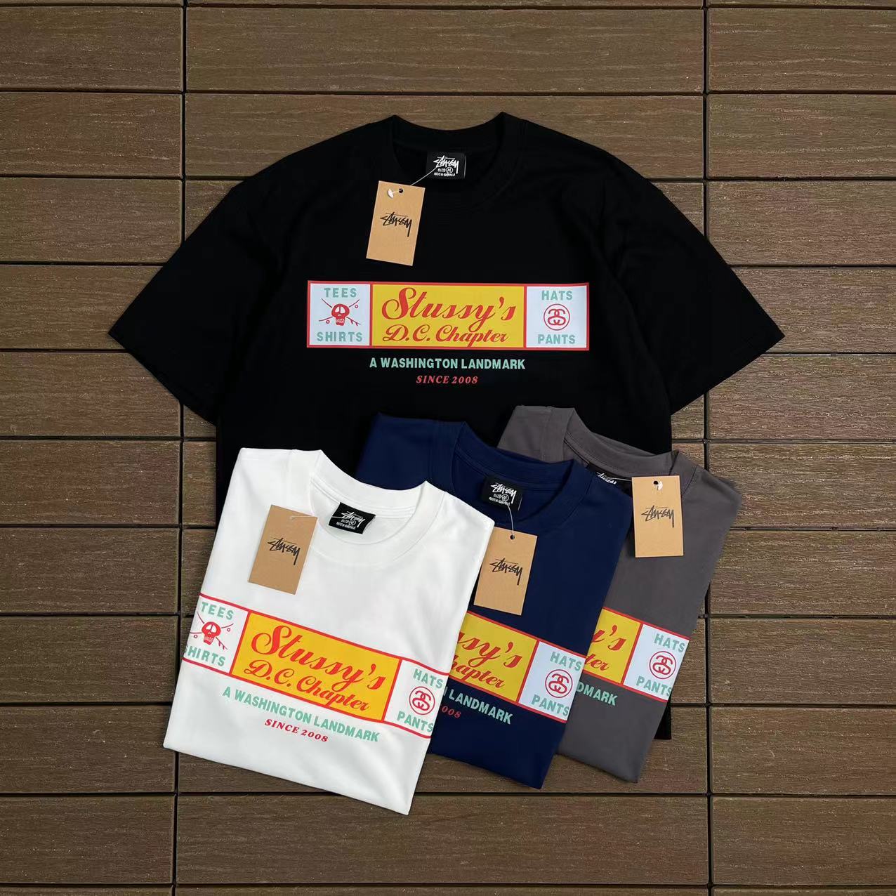 STUSSY T-SHIRT