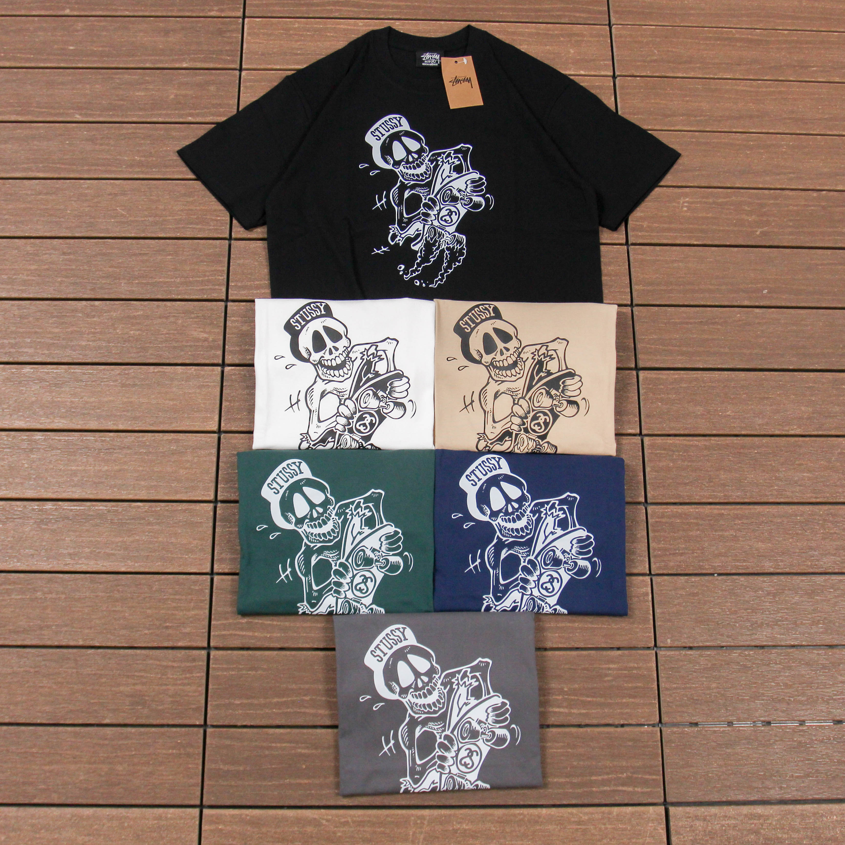 STUSSY T-SHIRT