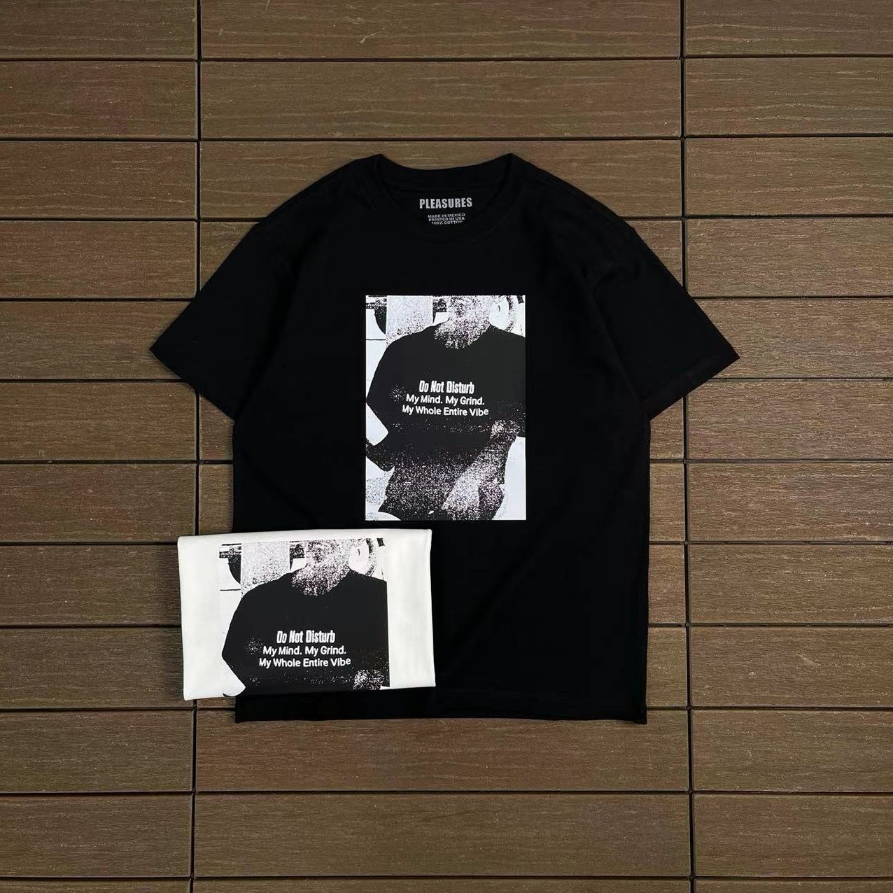 PLEASURES T-SHIRT