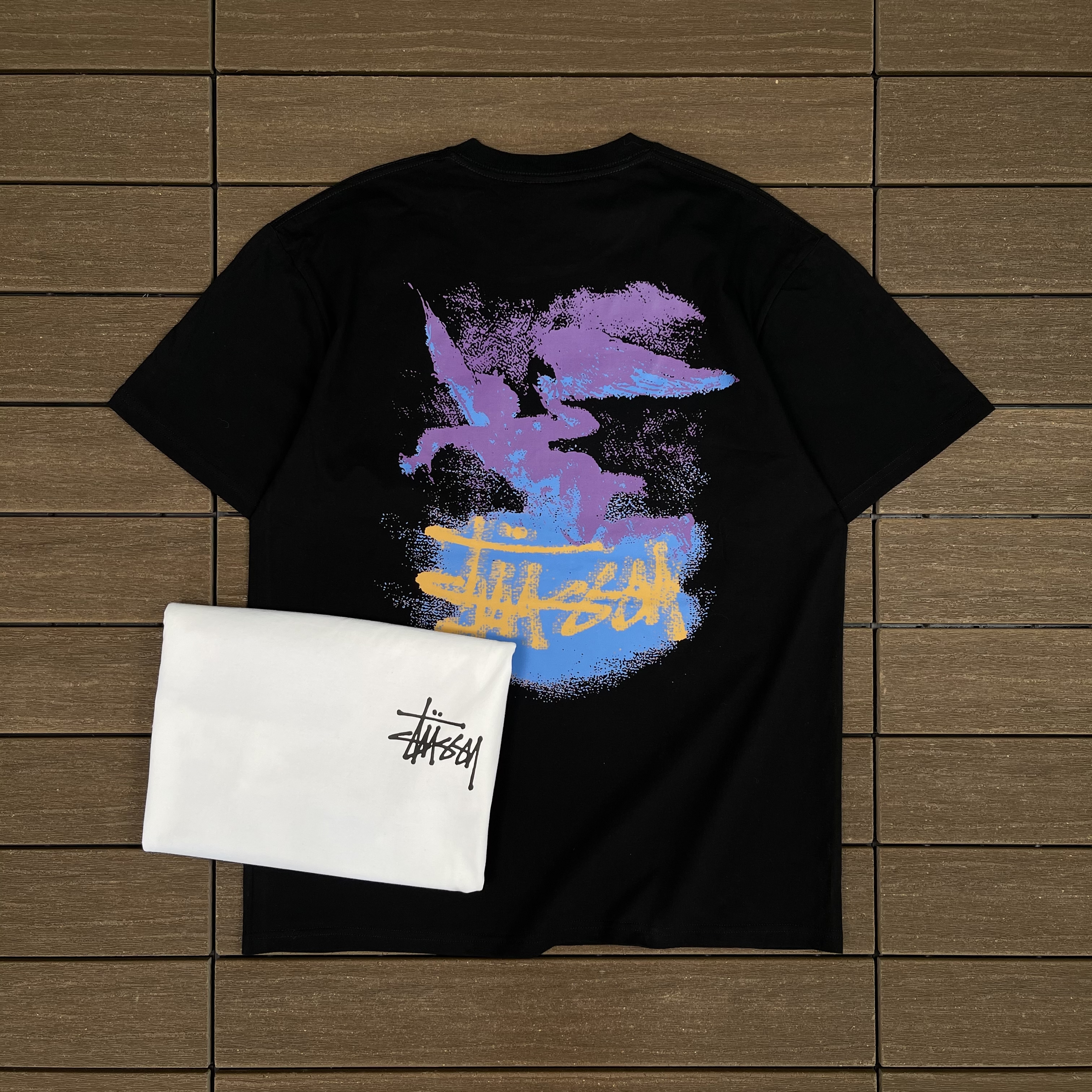 STUSSY T-SHIRT