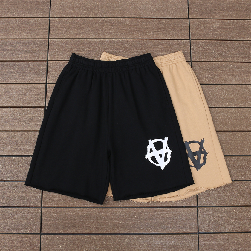 VETEMENTS SHORT