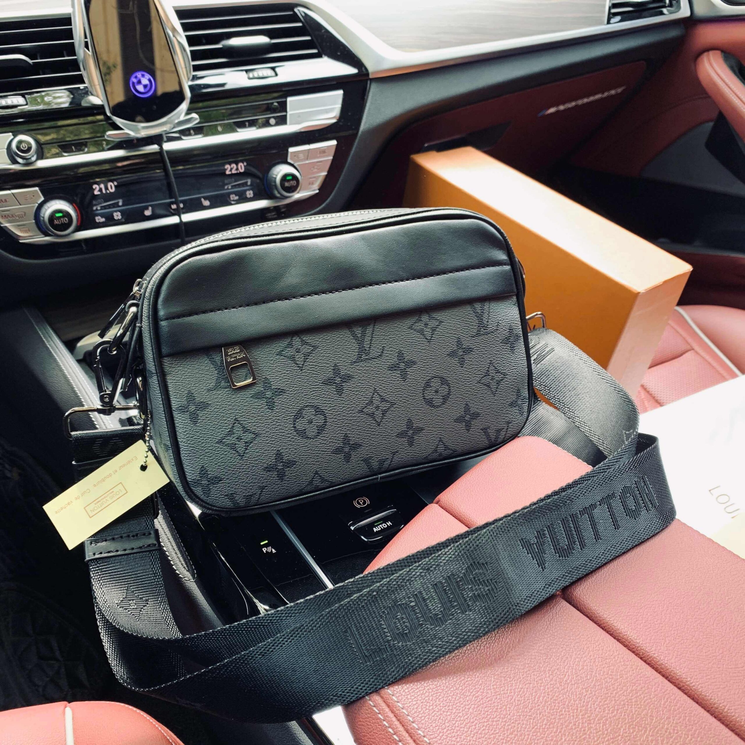 LV BAG