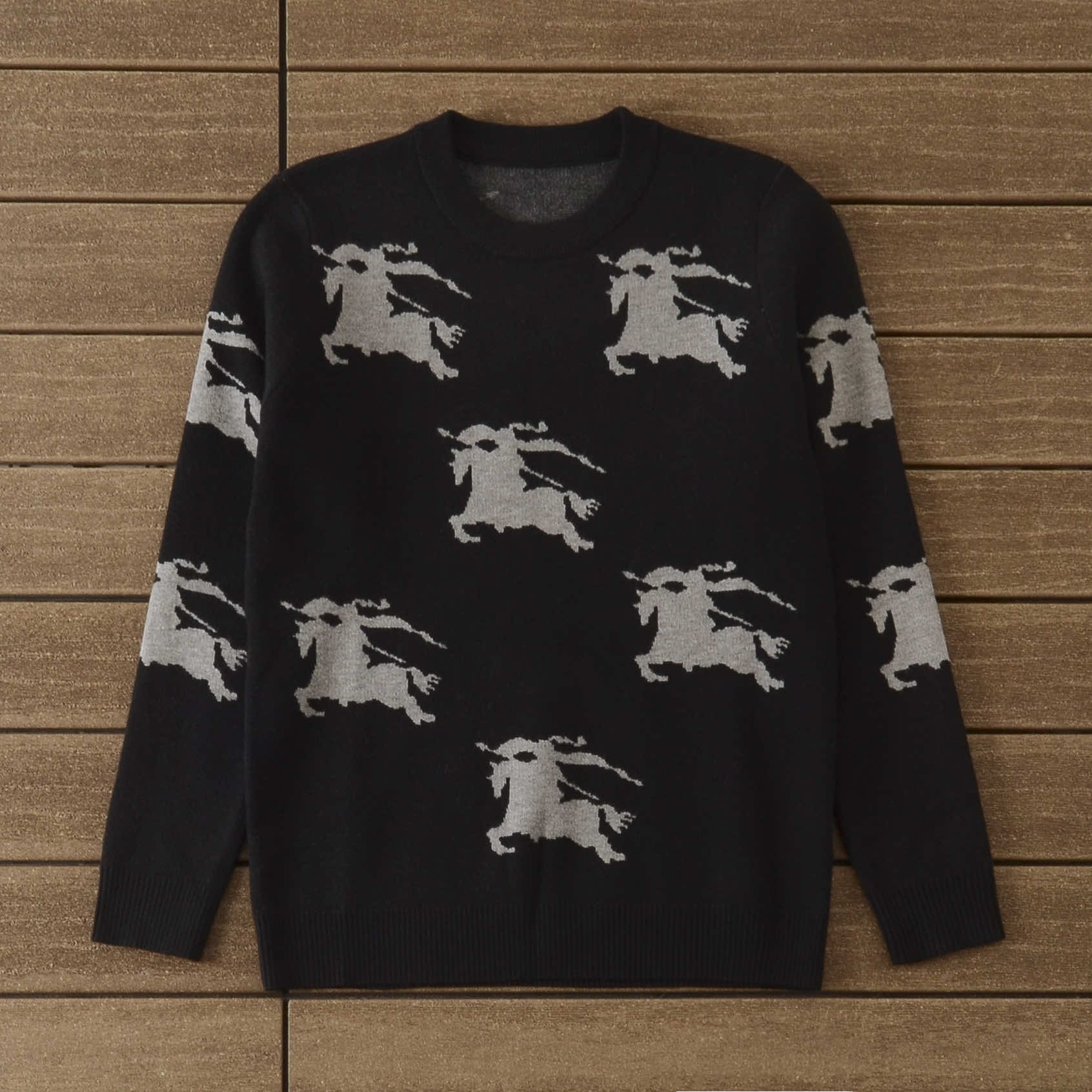 BURBERRY SWEATER
