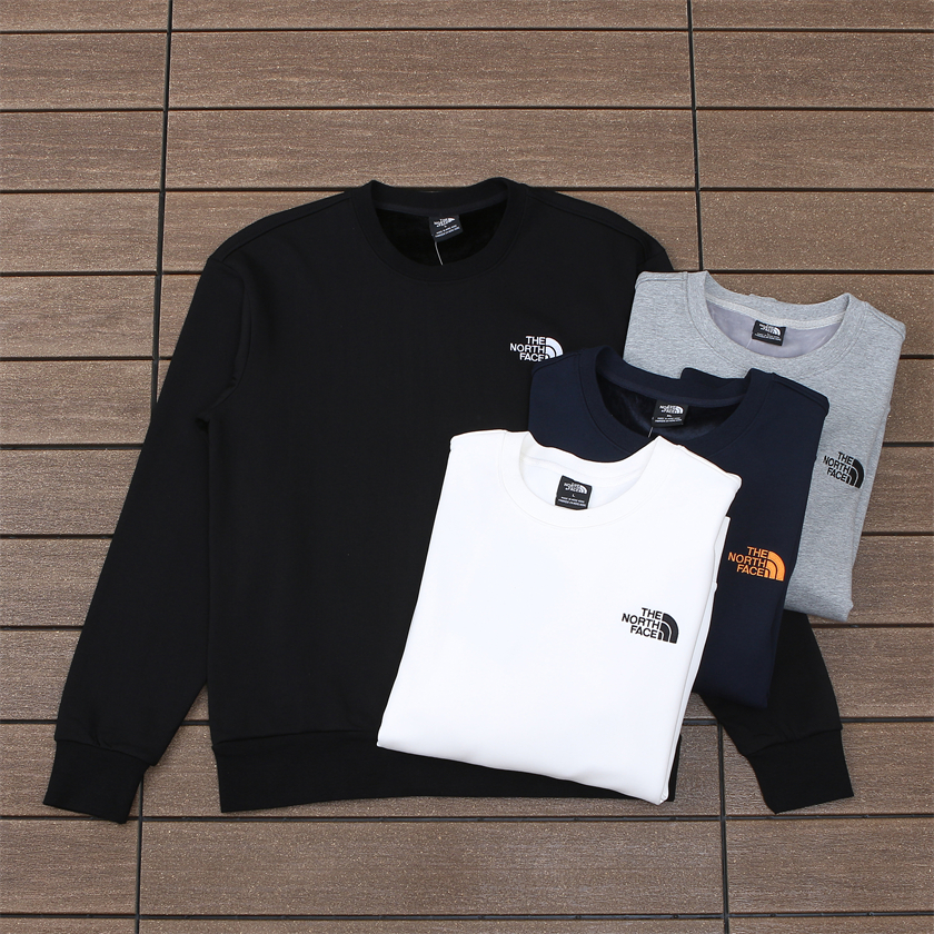 THE NORTH FACE SWEATER