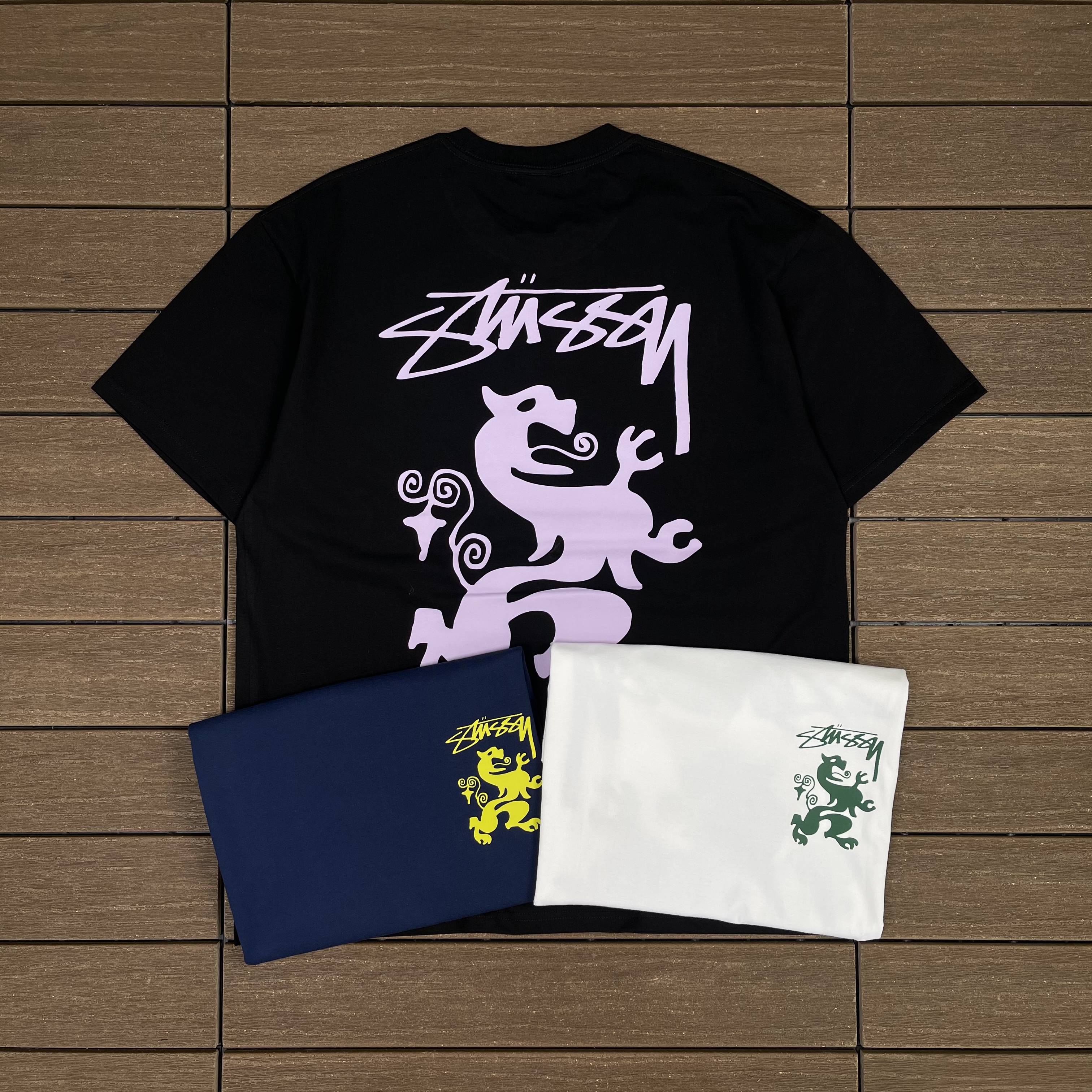 STUSSY T-SHIRT