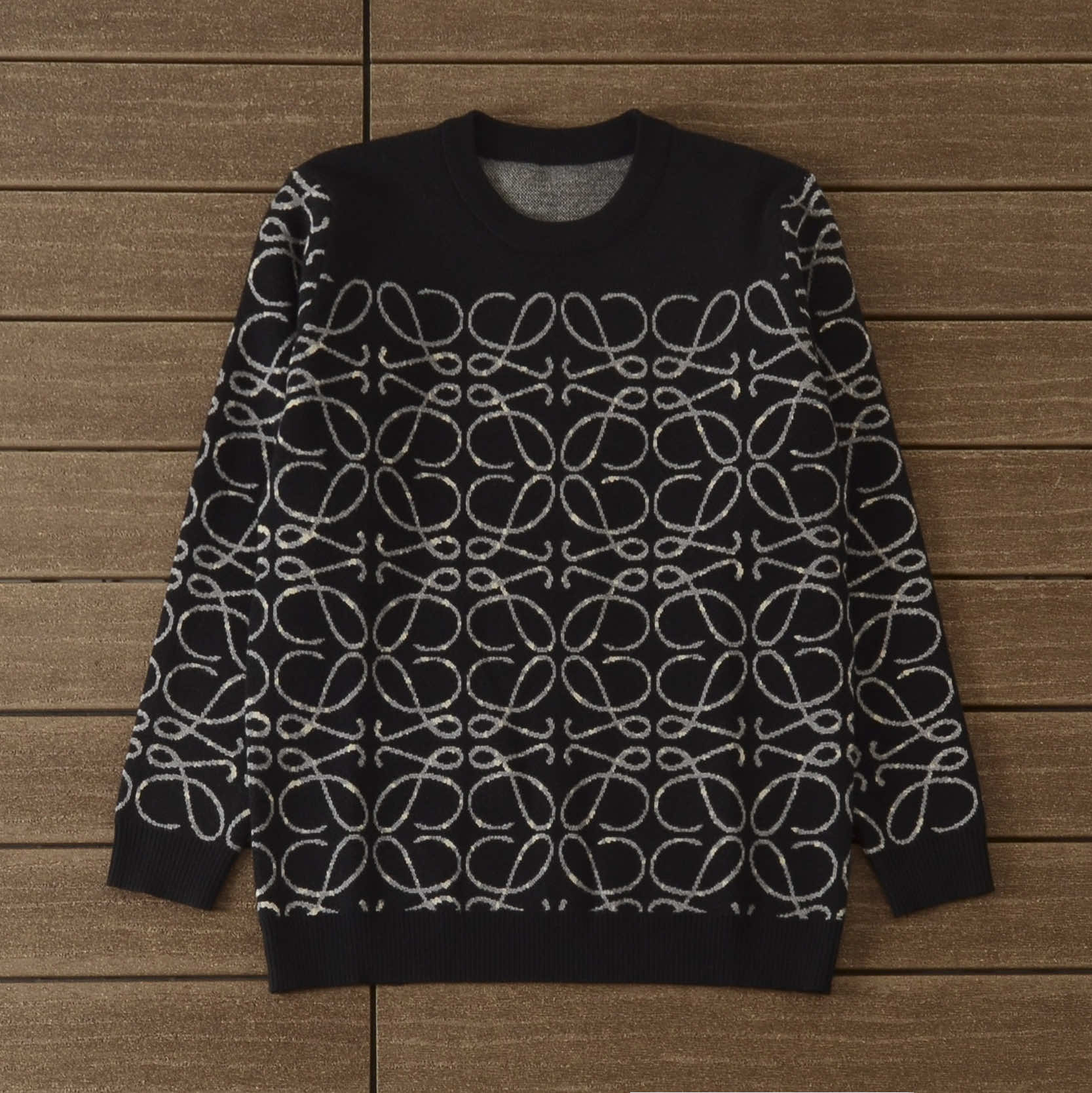 LOEWE SWEATER