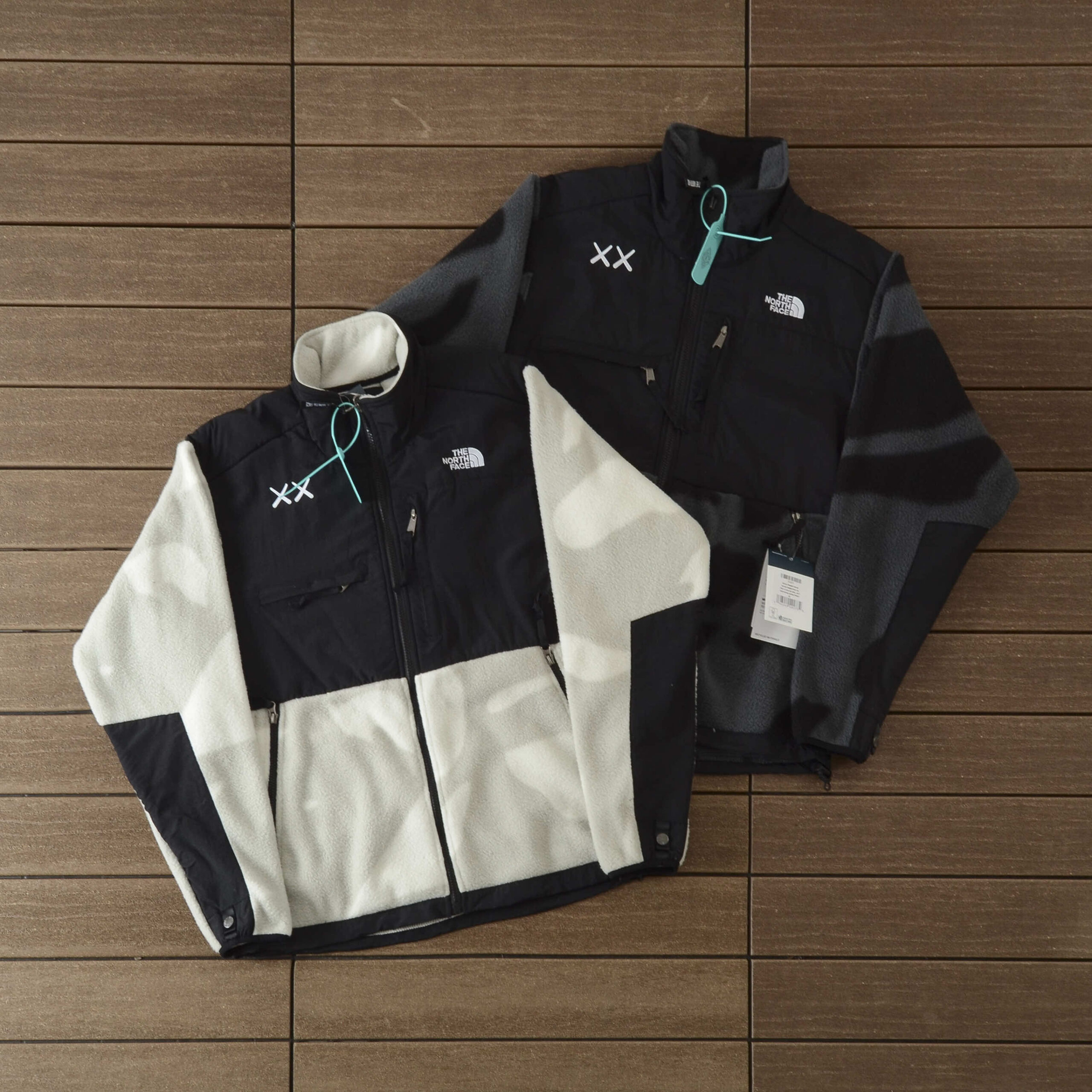 ¥288 THE NORTH FACE & KAWS JACKET